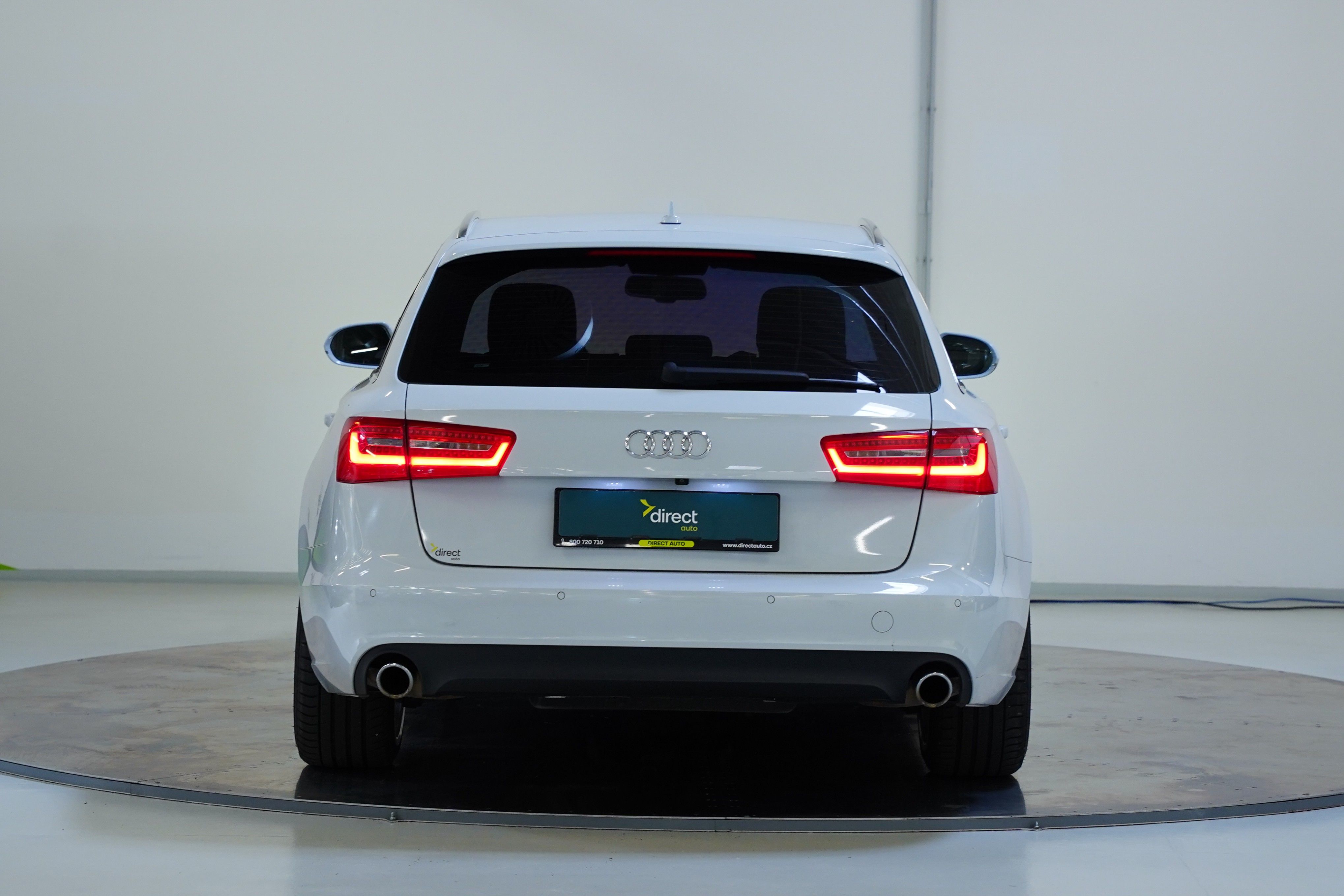 Audi A6 Avant, 3.0TDi 150KW - fotka 6