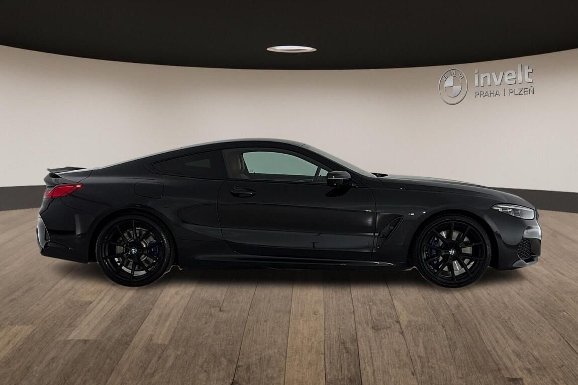 BMW Řada 8, 840d xDrive - fotka 2