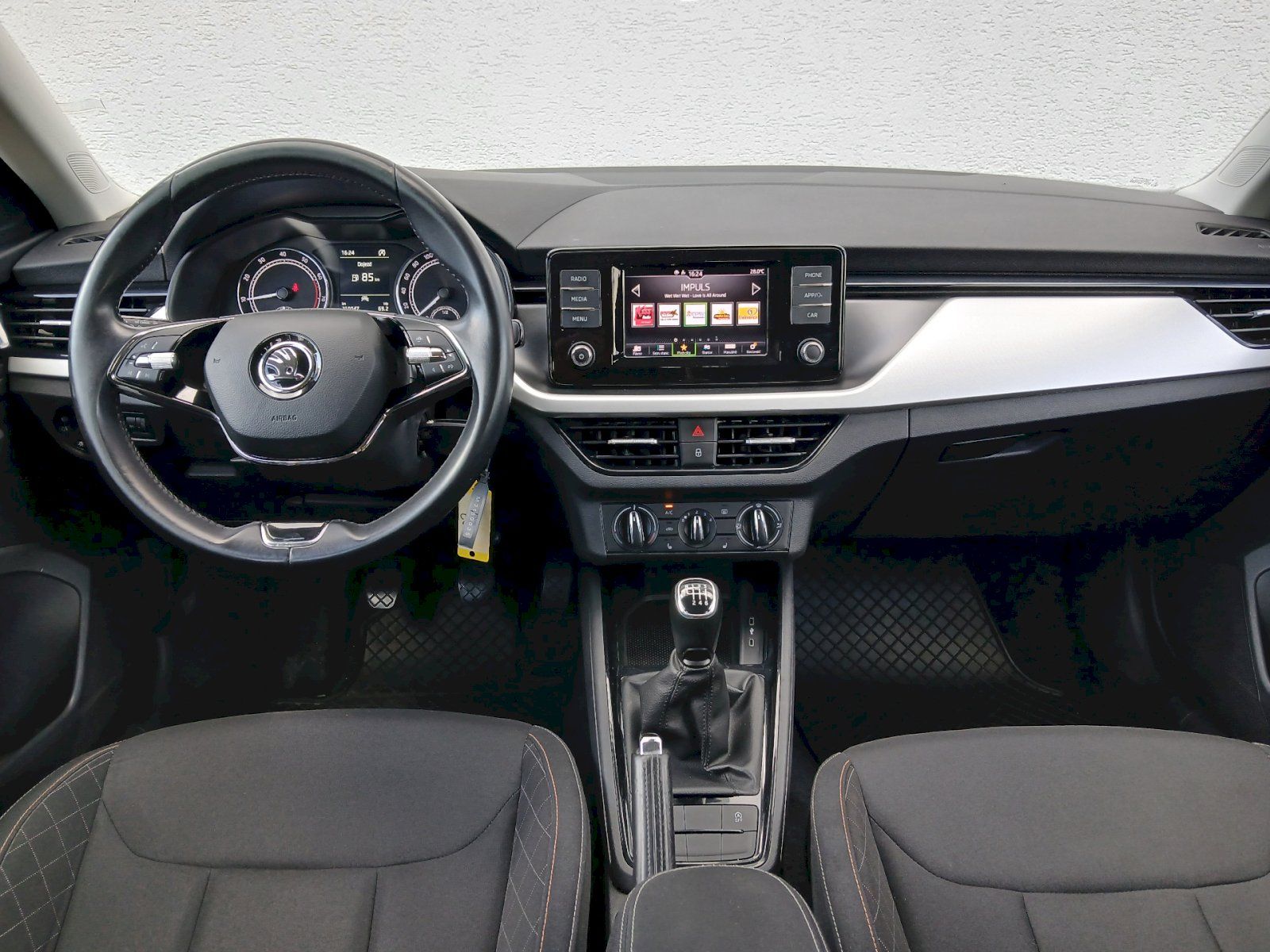 Škoda Scala, 1.0 TSI 81 KW AMBITION PLUS - fotka 5