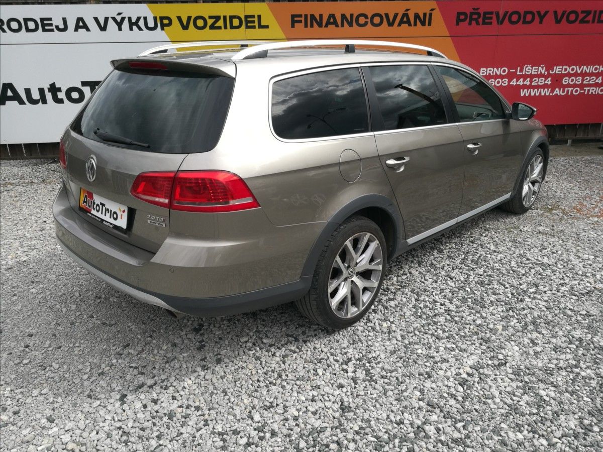 Volkswagen Passat, 2,0 TDI Alltrack DSG 4motion - fotka 3