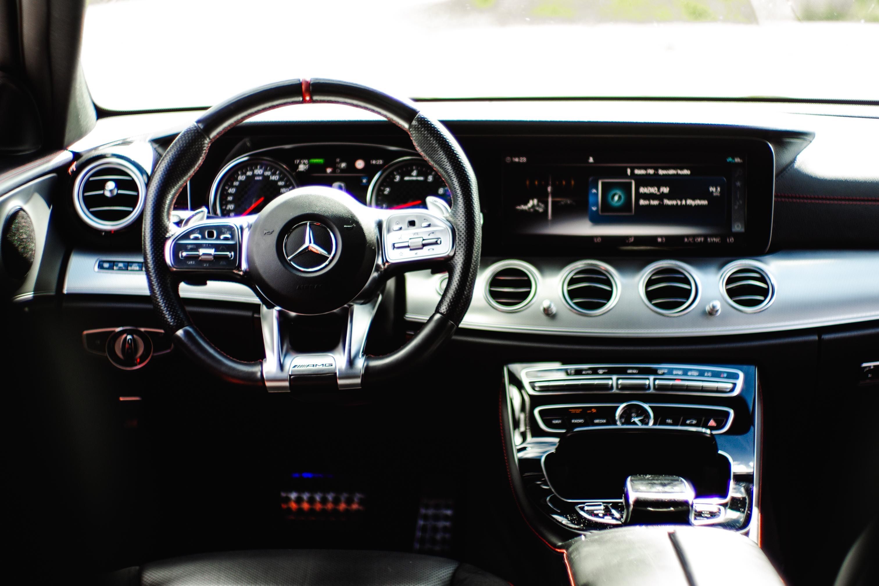 Mercedes-Benz Třídy E, E53 AMG - fotka 6