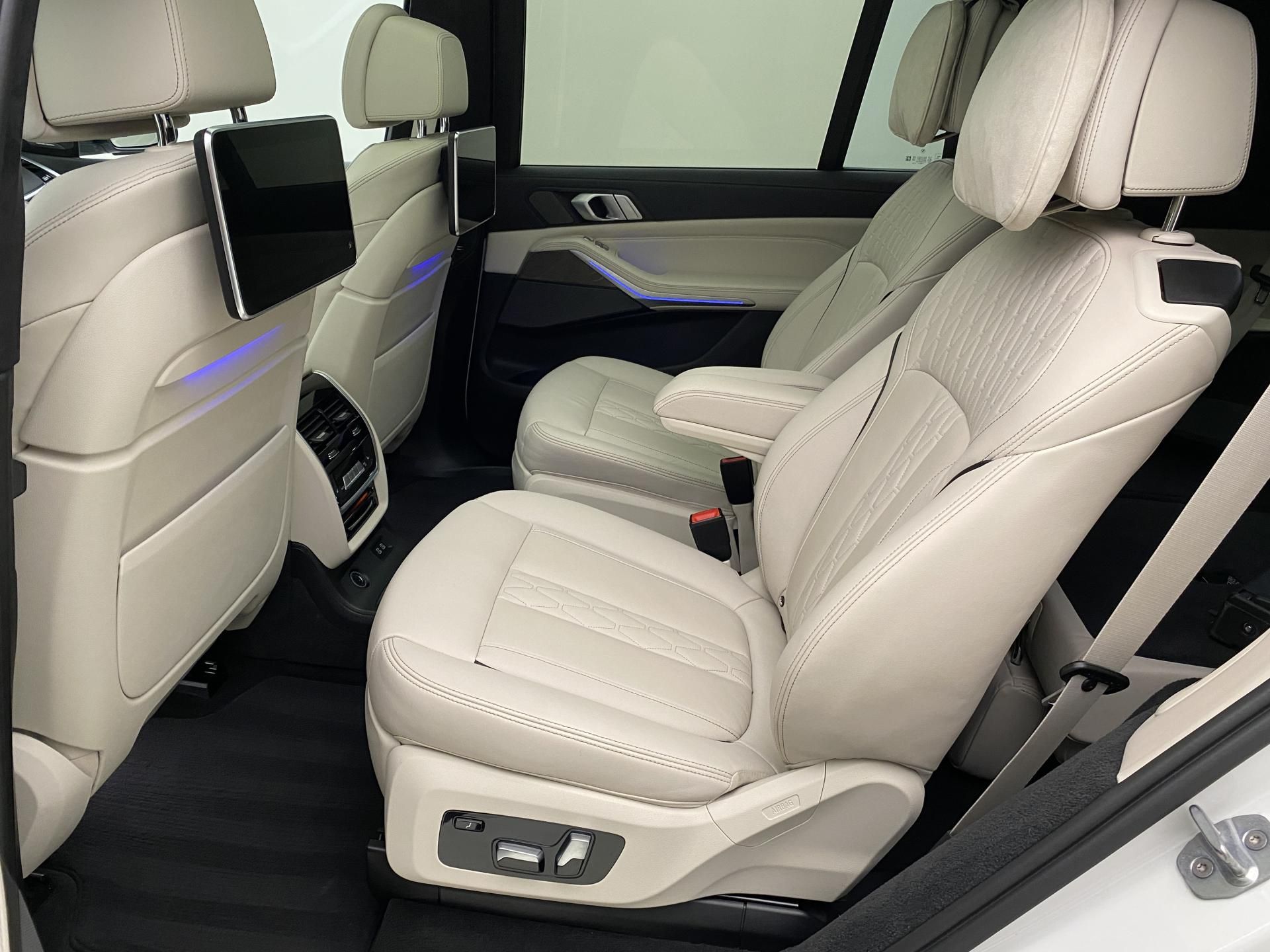 BMW X7, xDRIVE 30d M-PAKET CZ 6míst - fotka 5