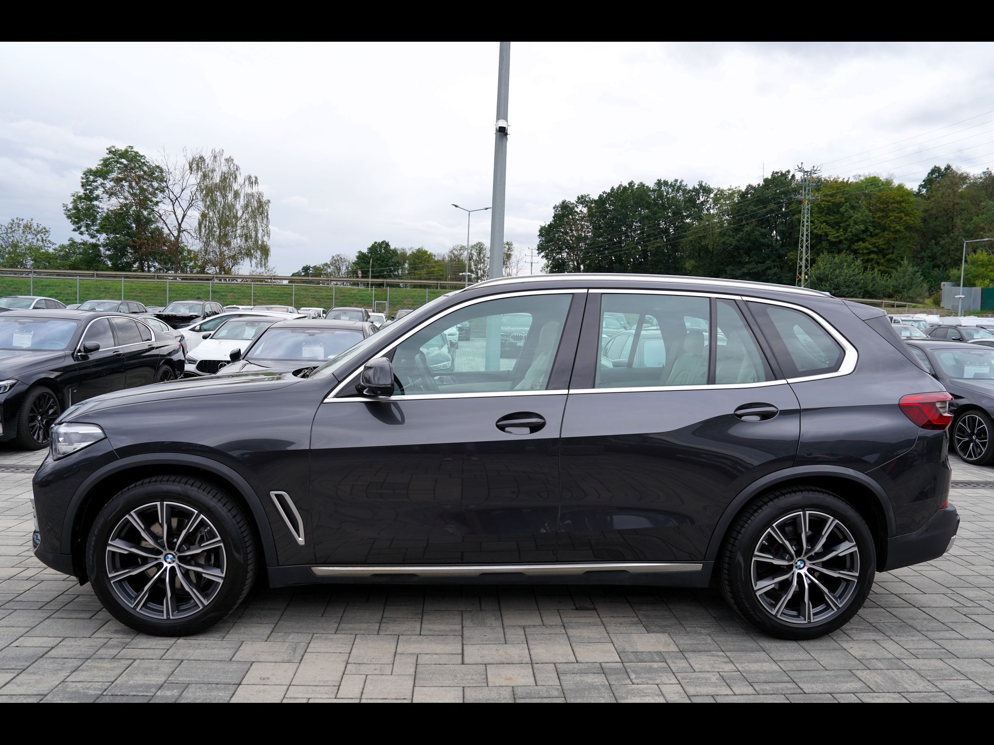 BMW X5, X5 40i xDrive/340 PS/tažné/pan - fotka 3