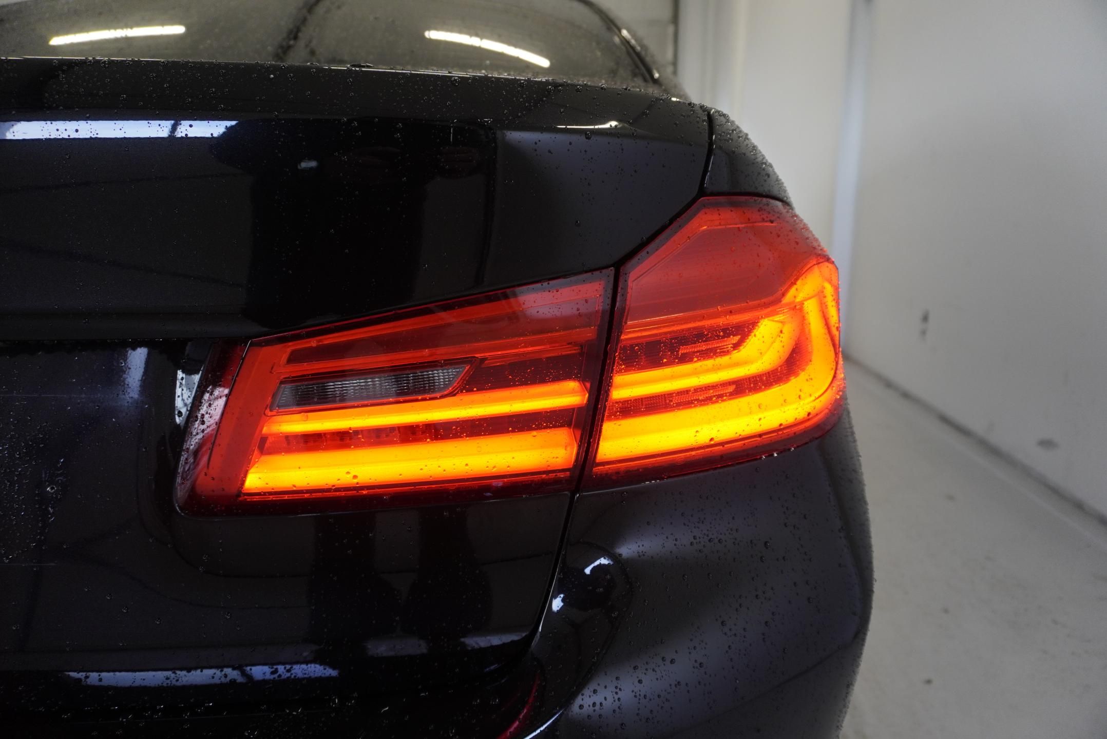 BMW Řada 5, 530 D SPORTLINE AUTOMAT - fotka 5