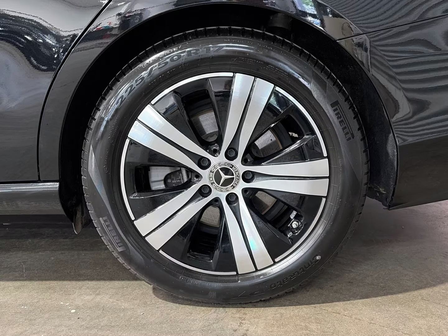 Mercedes-Benz Třídy C, 180T Avantgarde*360°*Paměť - fotka 5