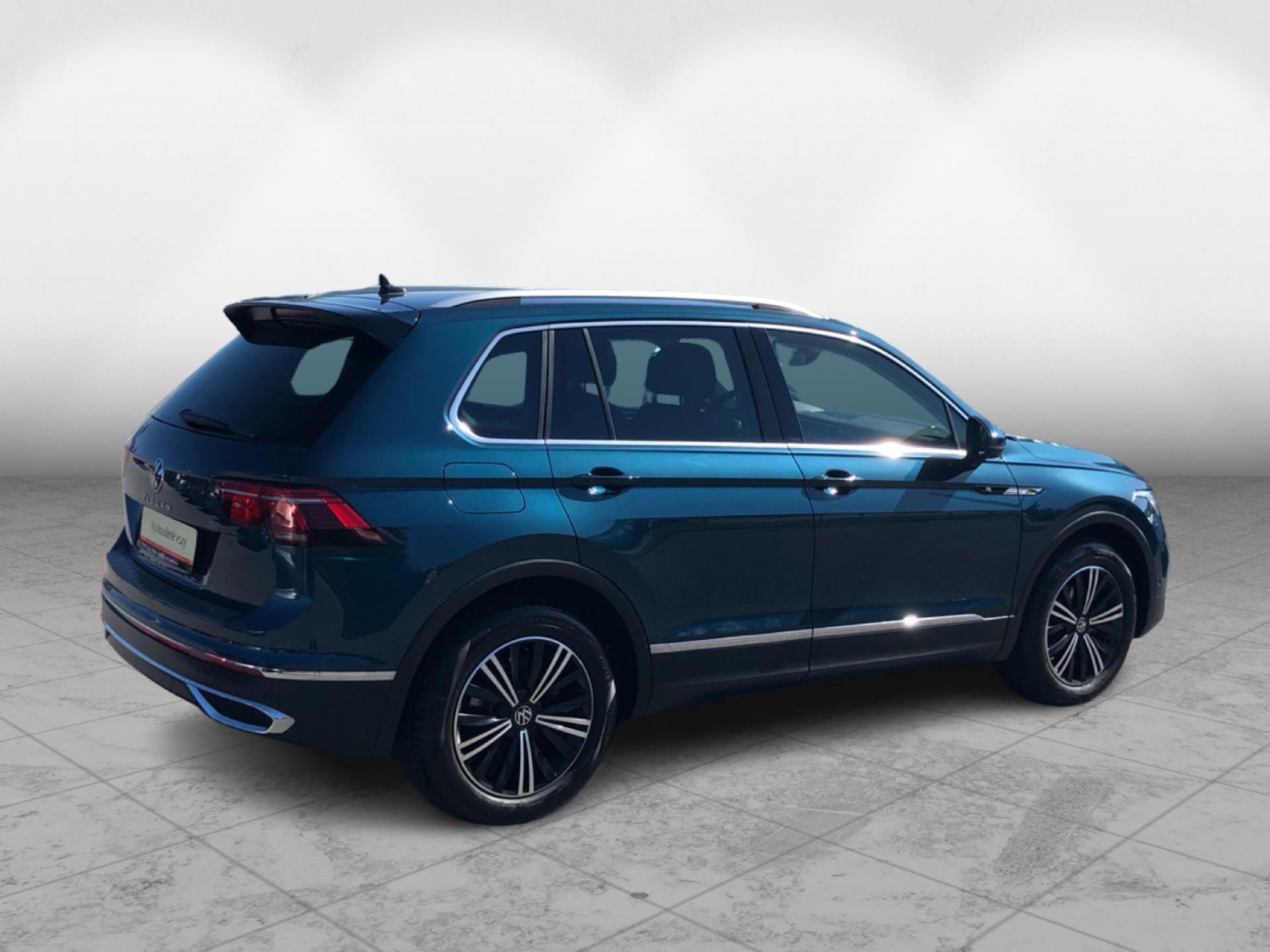 Volkswagen Tiguan, 1.5 TSI Elegance DSG - fotka 2
