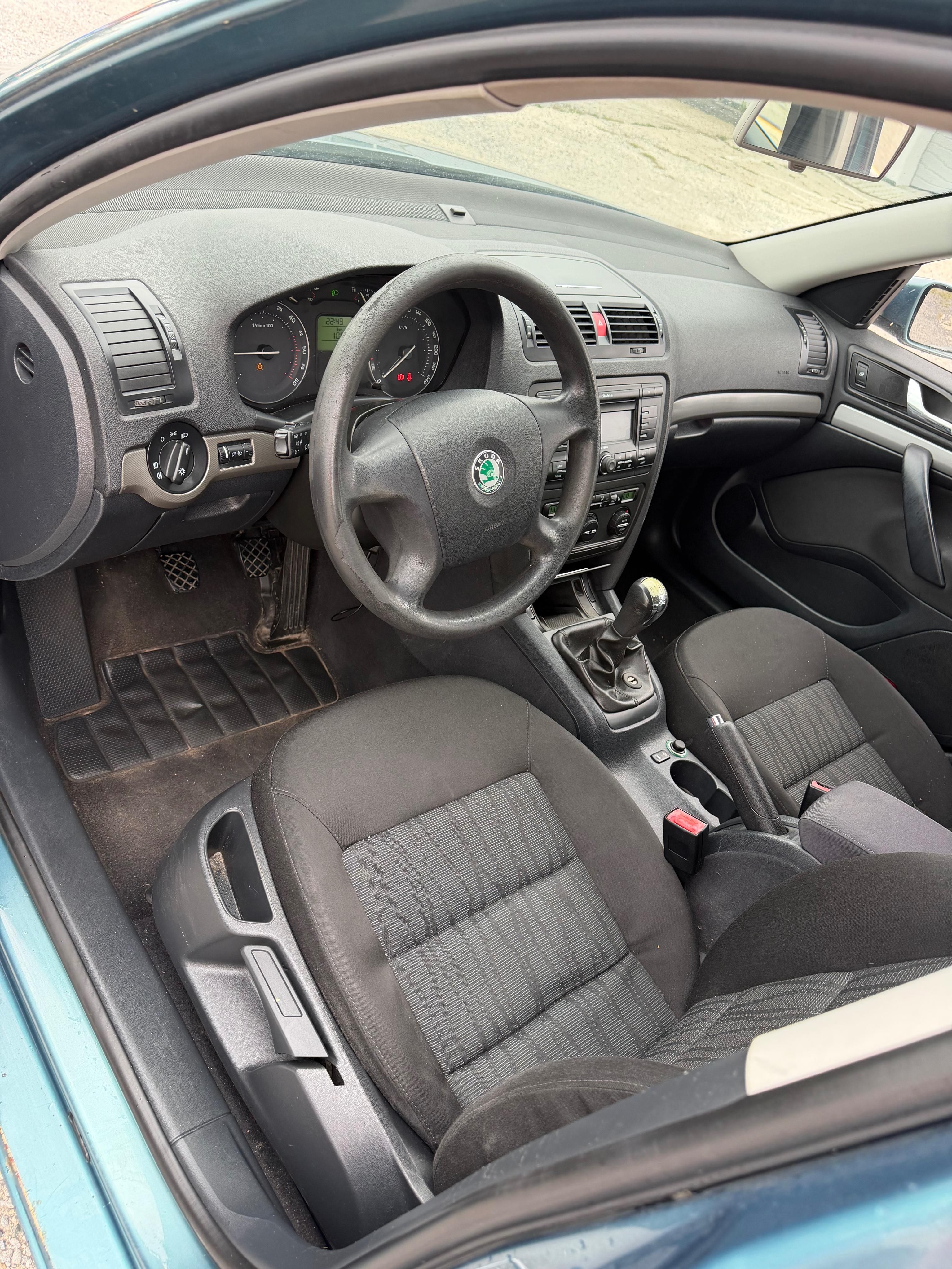 Škoda Octavia - fotka 4
