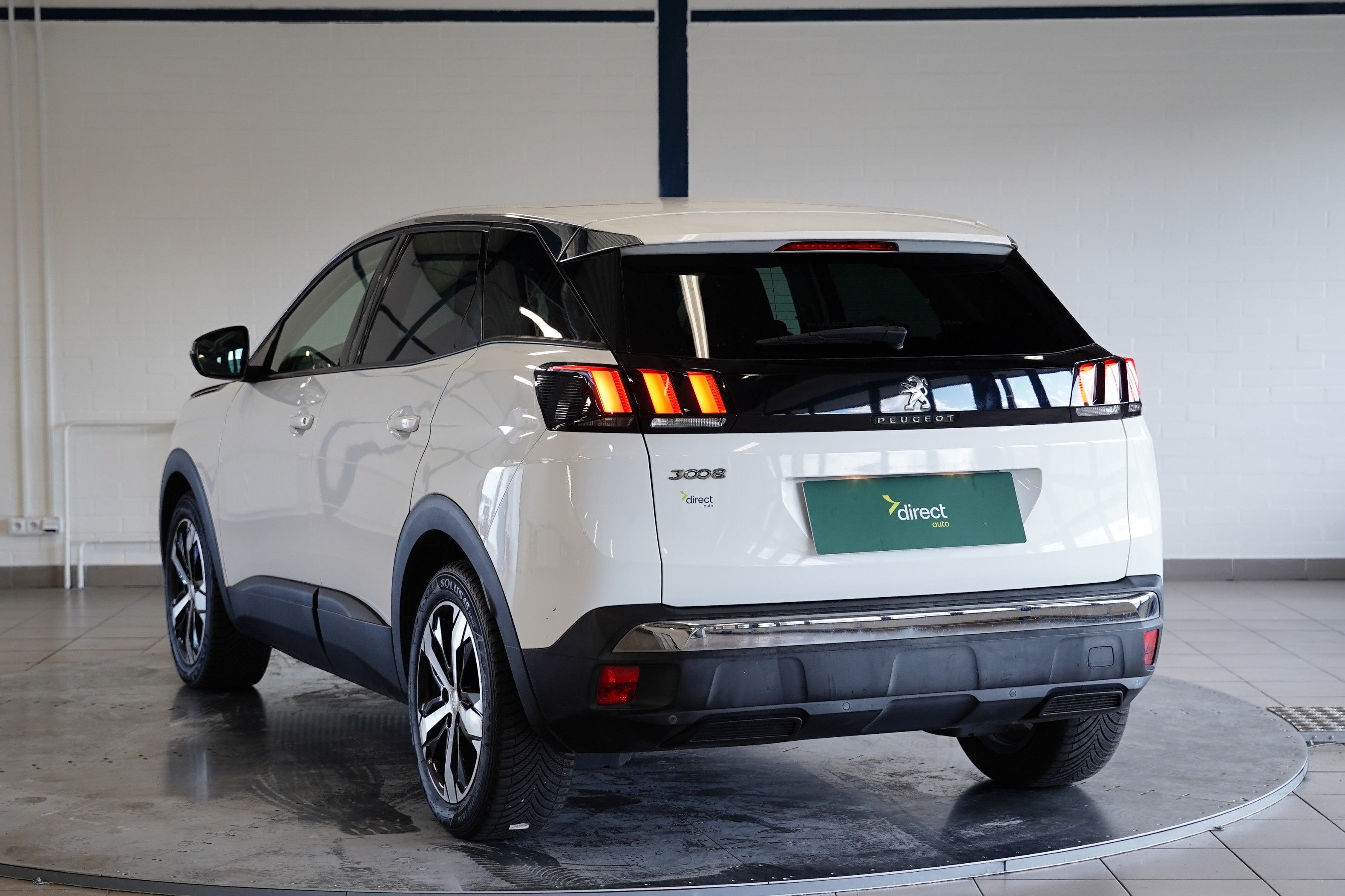 Peugeot 3008, 1.2 PureTech 96 kW Allure - fotka 3