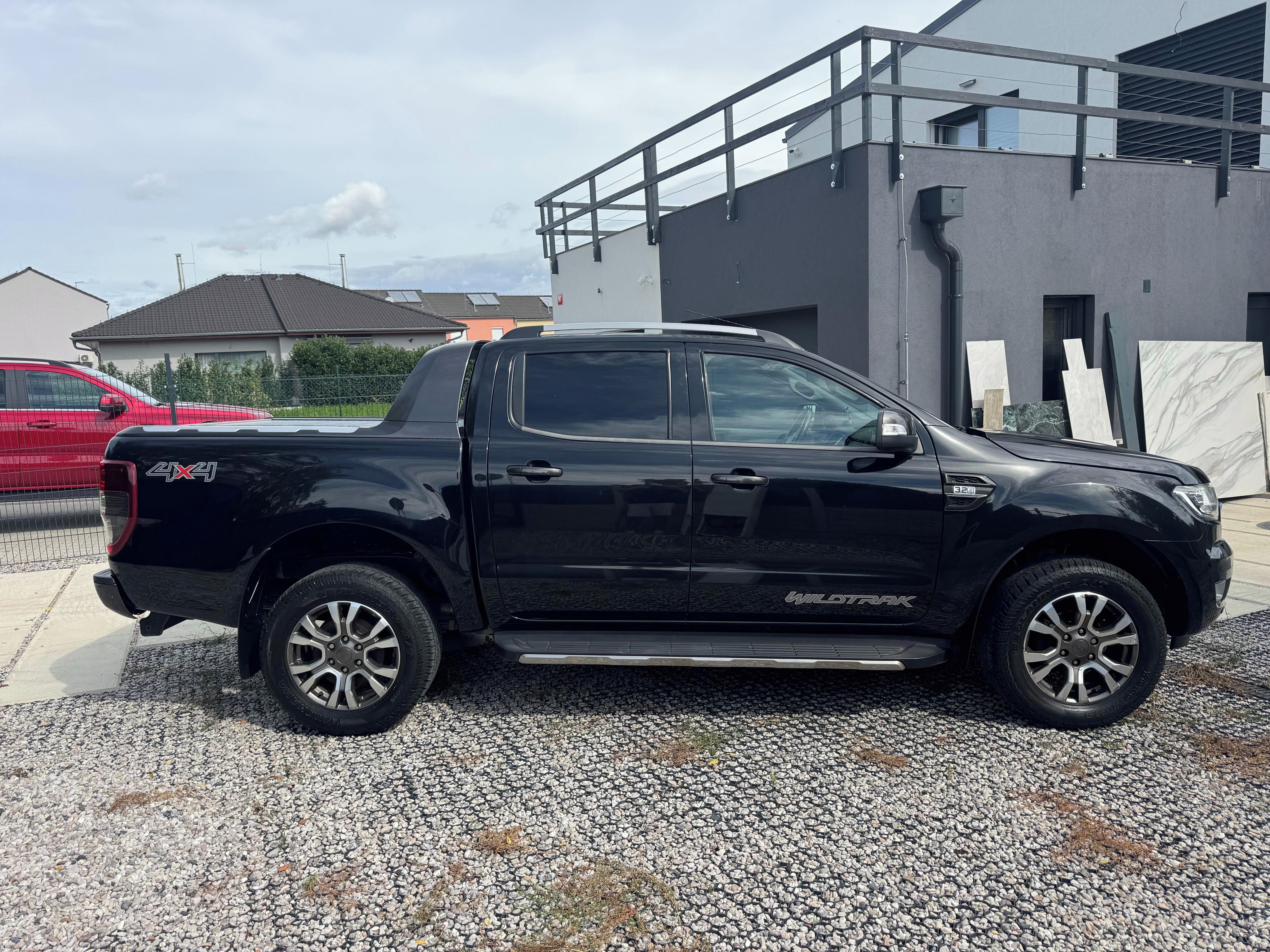 Ford Ranger, 3.2DCI 4x4, Wildtrak, AT - fotka 2