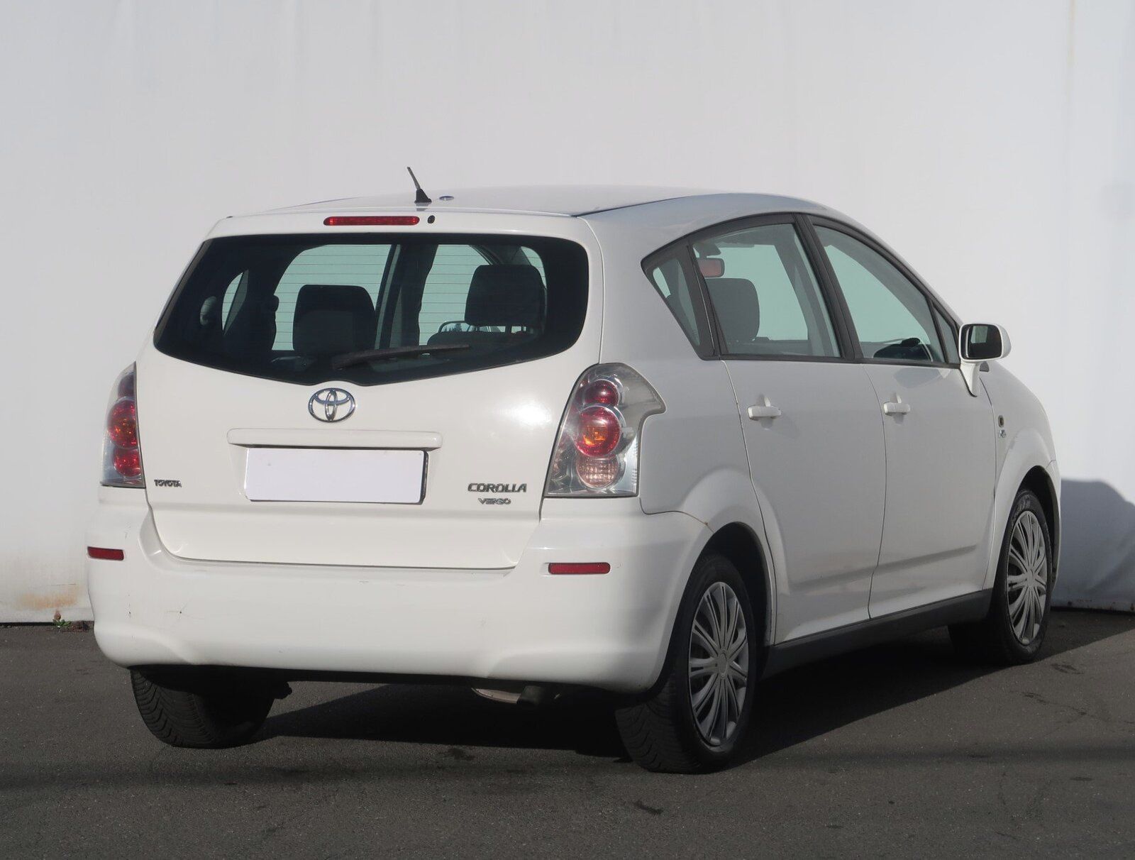 Toyota Corolla Verso, 2.0 D-4D, 7 míst - fotka 5