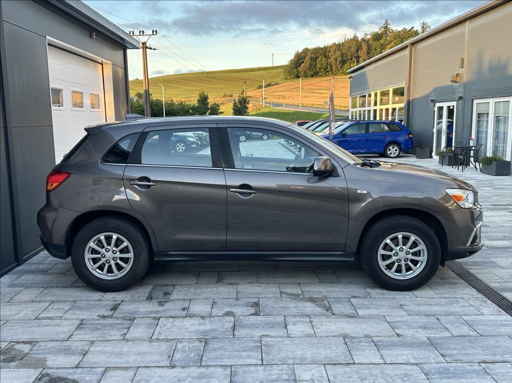 Mitsubishi ASX, 1,6 117PS  Invite+ Audio - fotka 6