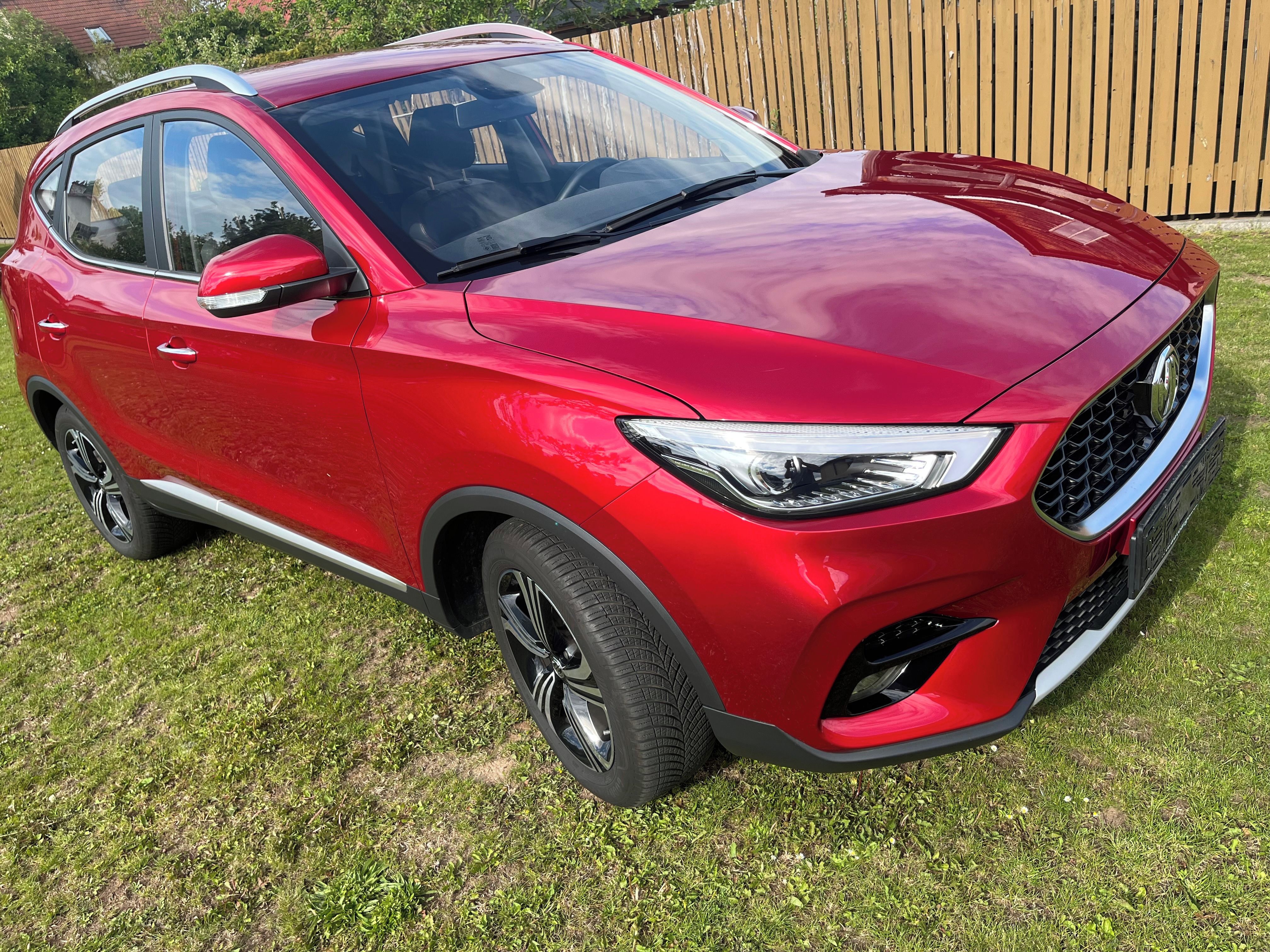 MG ZS