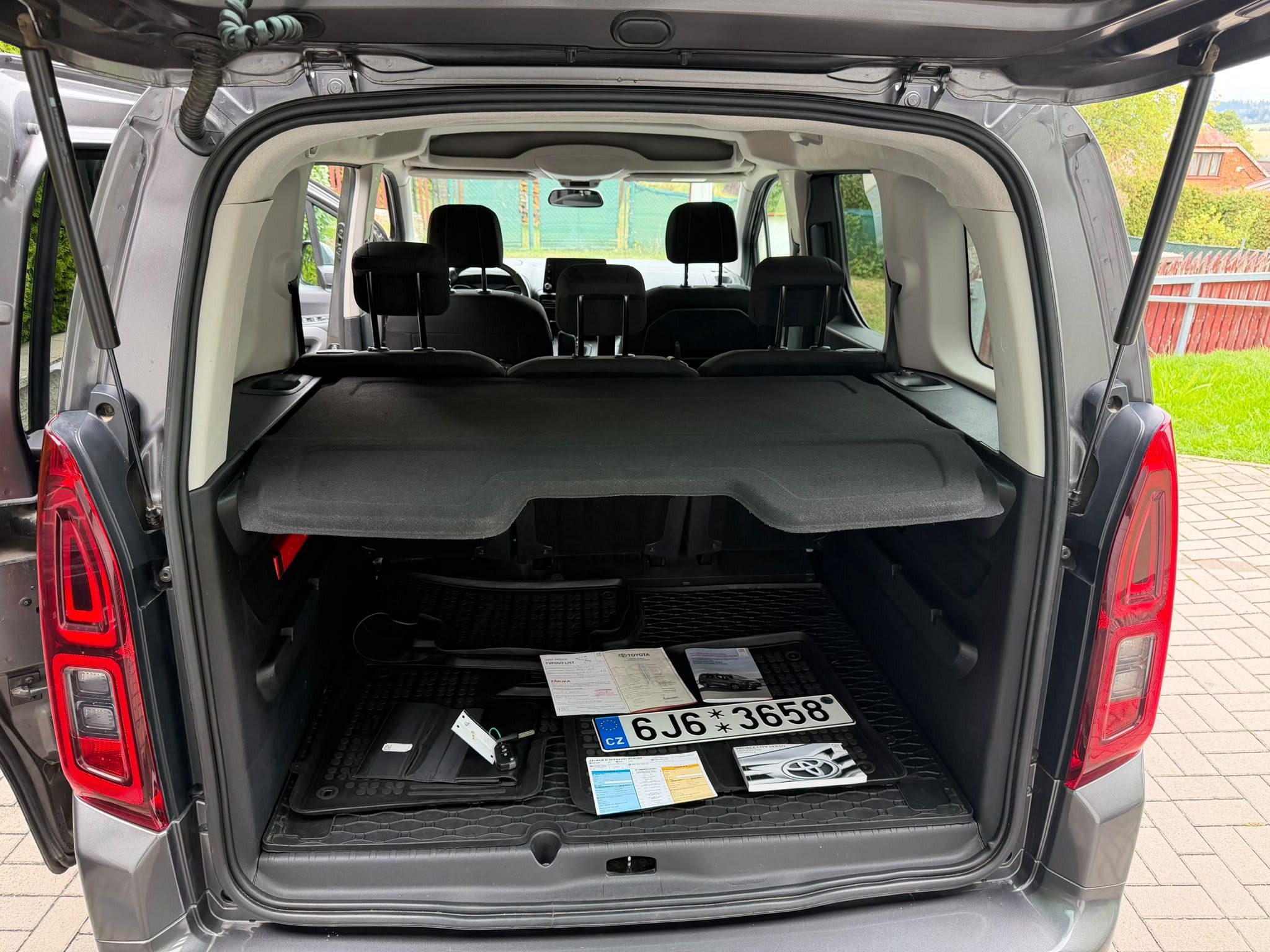 Toyota Proace City Verso, 1,5D-4D-96kw,M6,L1,CZ,1maj,DPH - fotka 6