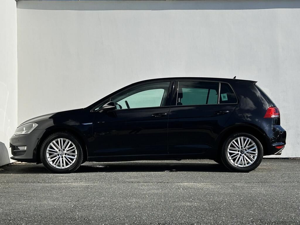 Volkswagen Golf, Comfortline 2.0 TDI 110 kW - fotka 3