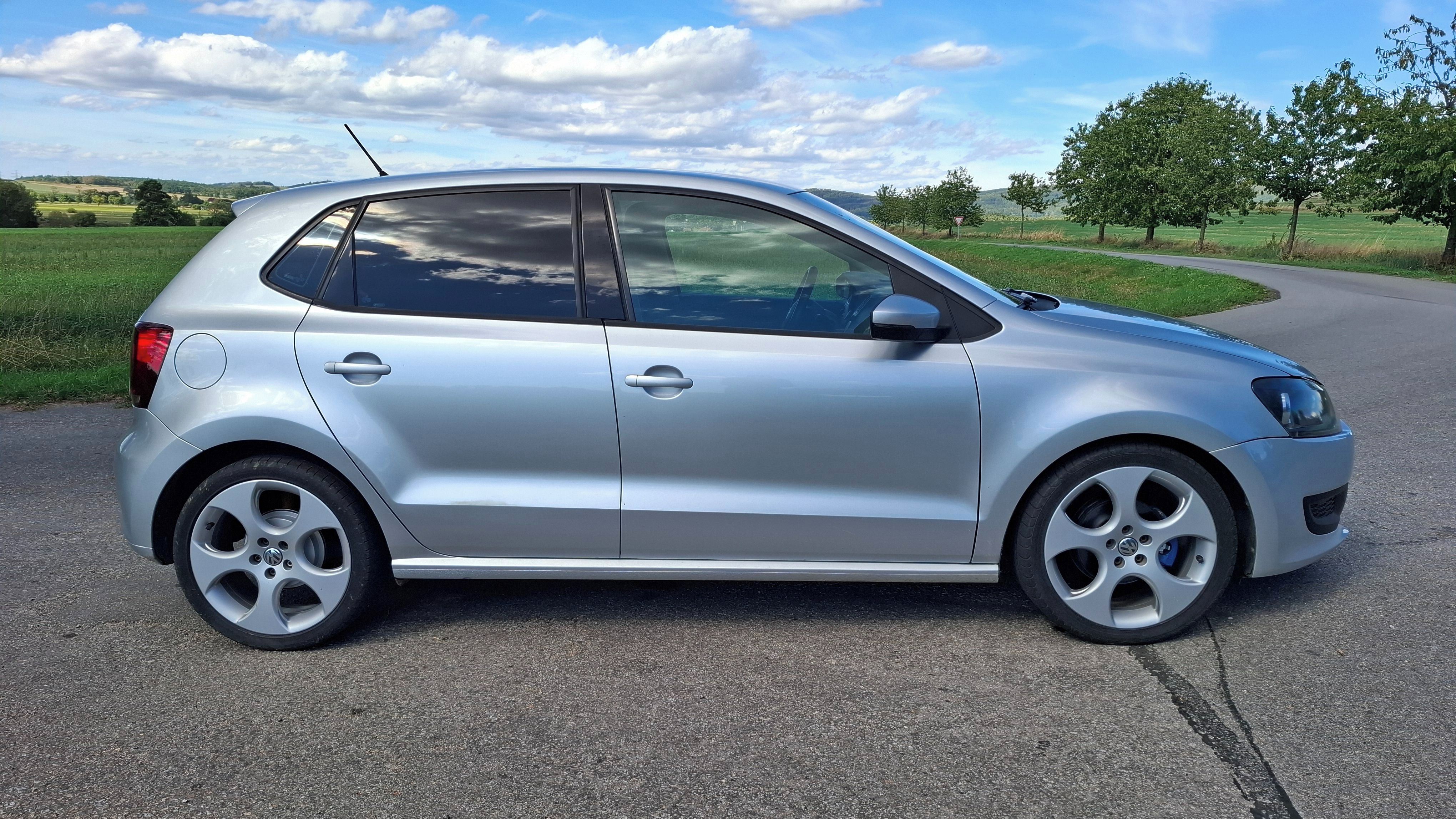 Volkswagen Polo, V ( 5 ) 1,6 TDI 55kw. PĚKNÝ !! - fotka 5