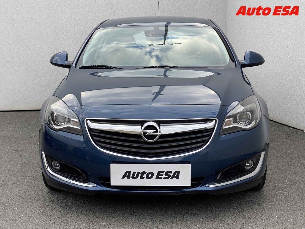 Opel Insignia, 1.6CDTi,ČR,AC,tempo - fotka 2