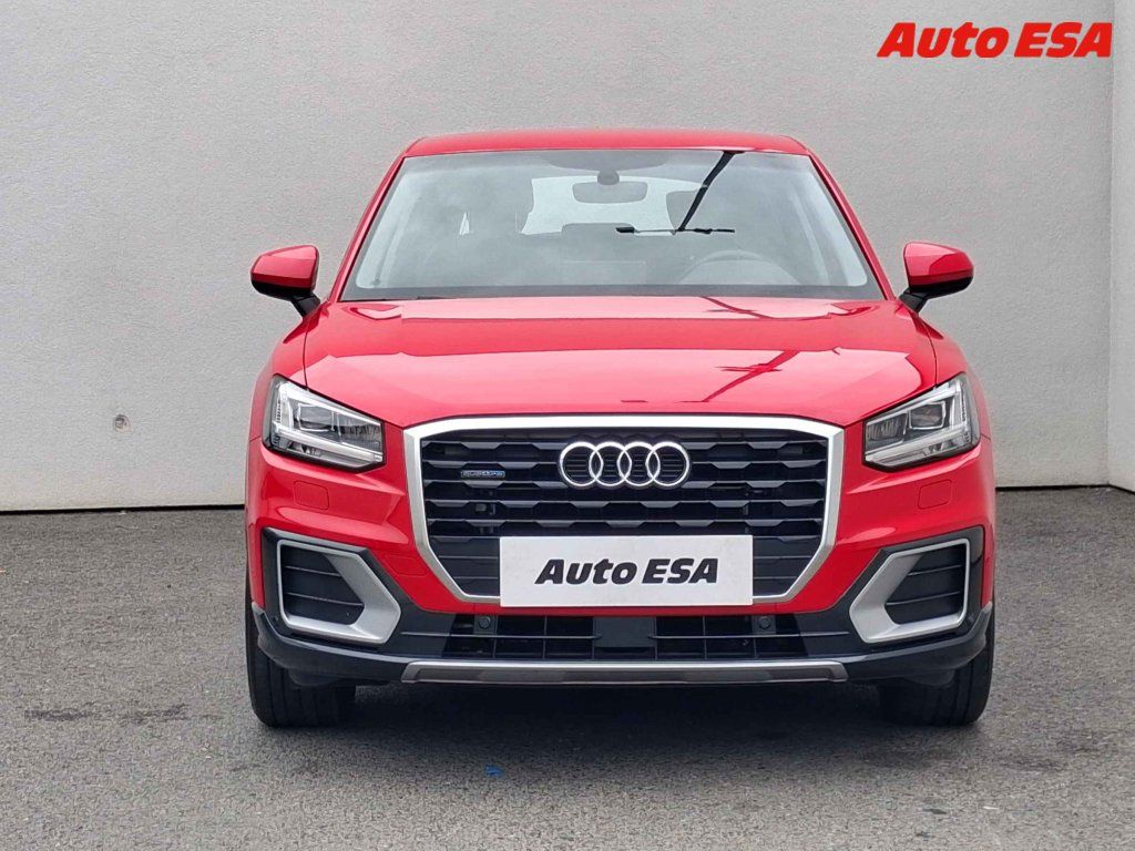 Audi Q2, 2.0 TFSi quattro,AT,LED - fotka 2