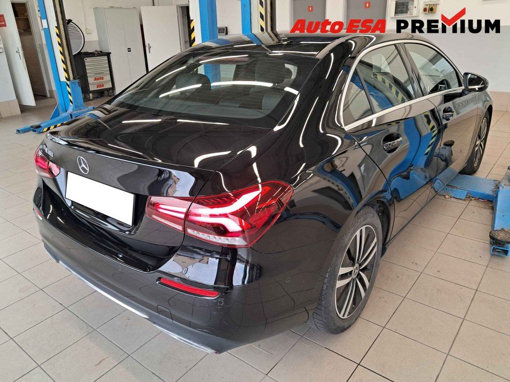 Mercedes-Benz Třídy A, 1.3i - fotka 2