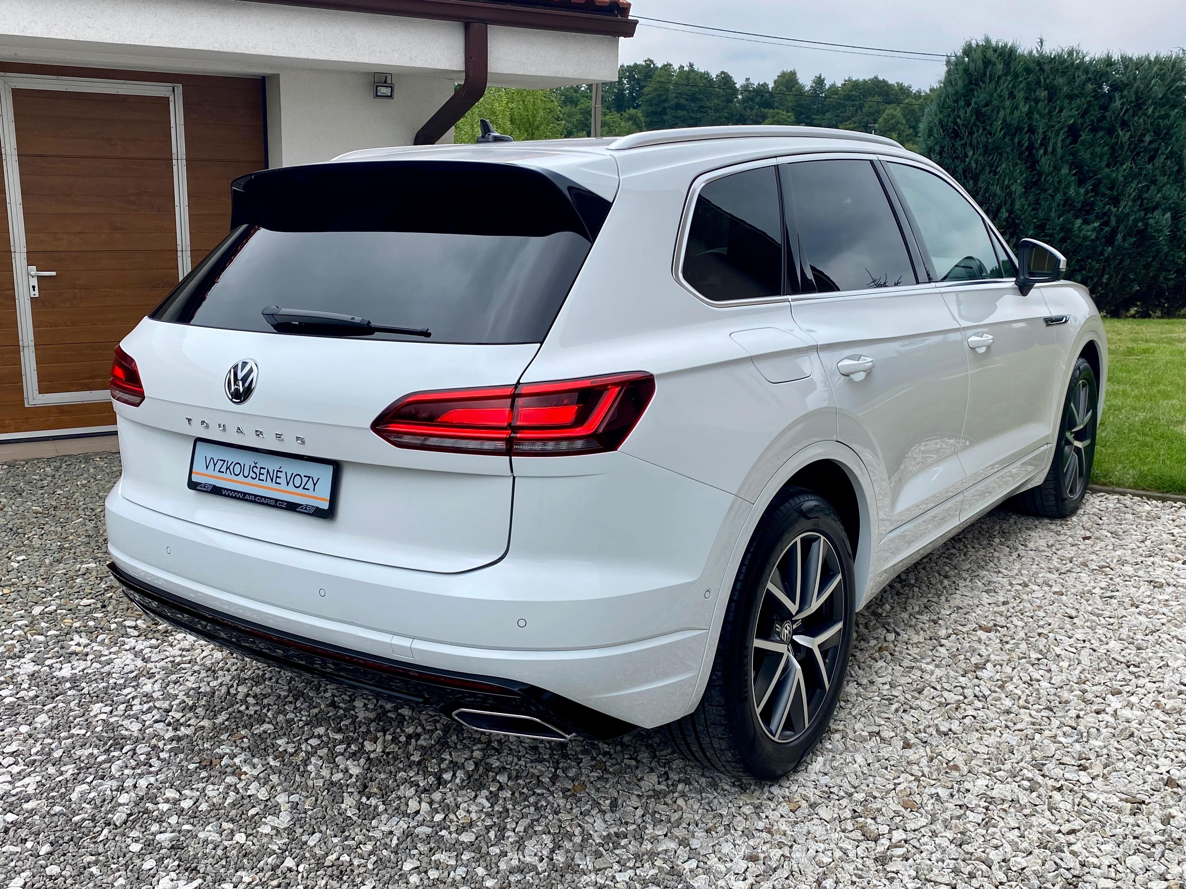 Volkswagen Touareg, R-LINE V6 3,0 TDI 210 kW 1.MAJ - fotka 6