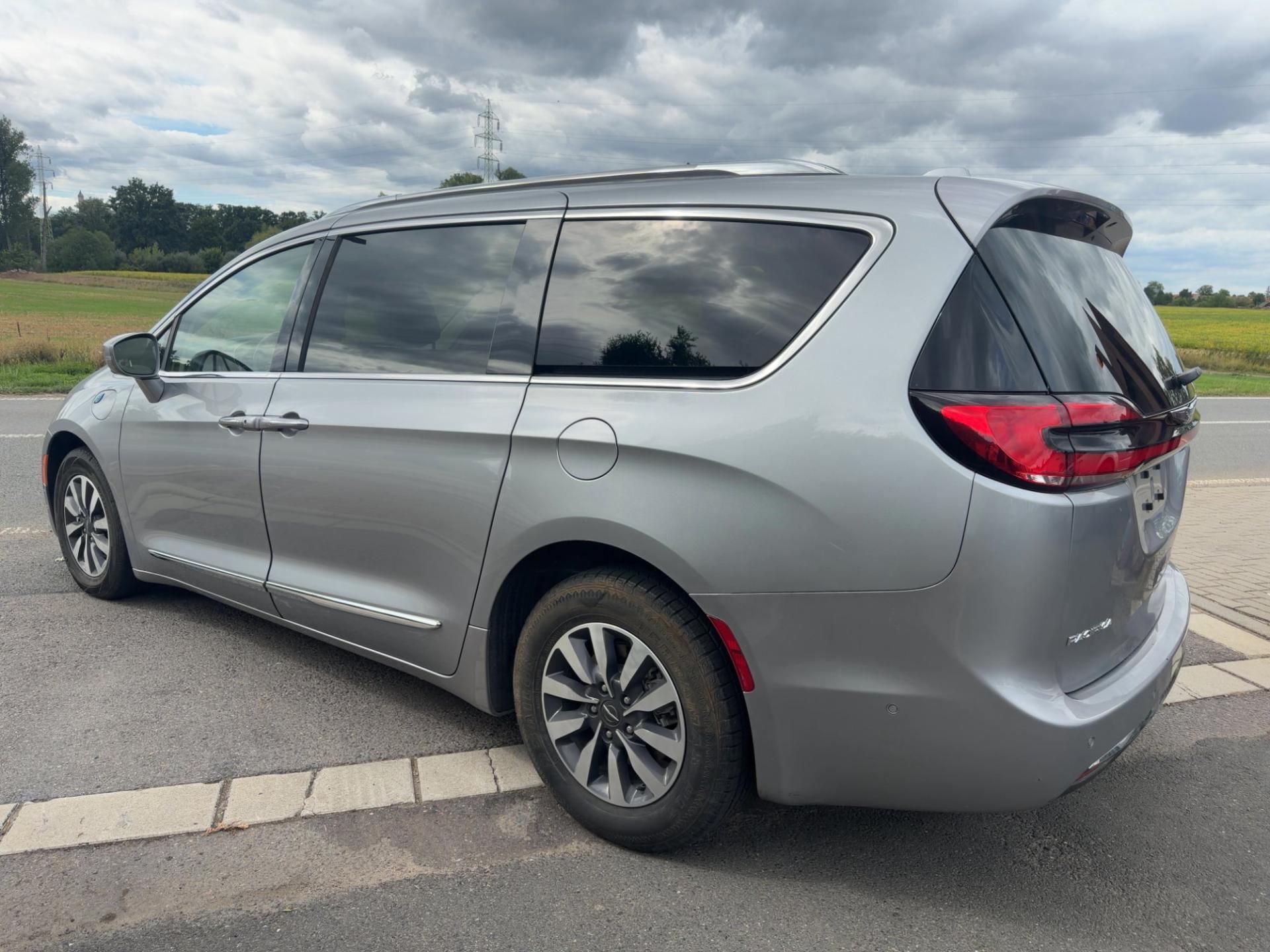 Chrysler Pacifica, 3,6 Hybrid PlugIn Limited 2021 - fotka 3