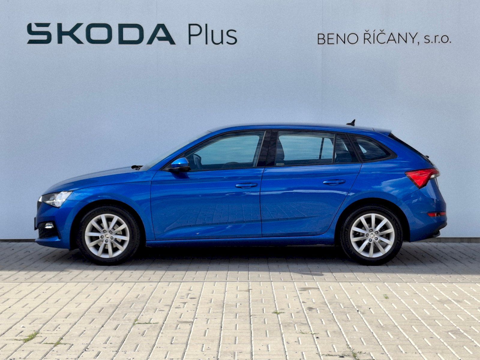 Škoda Scala, Ambition 1,0TSi 85kW - fotka 3