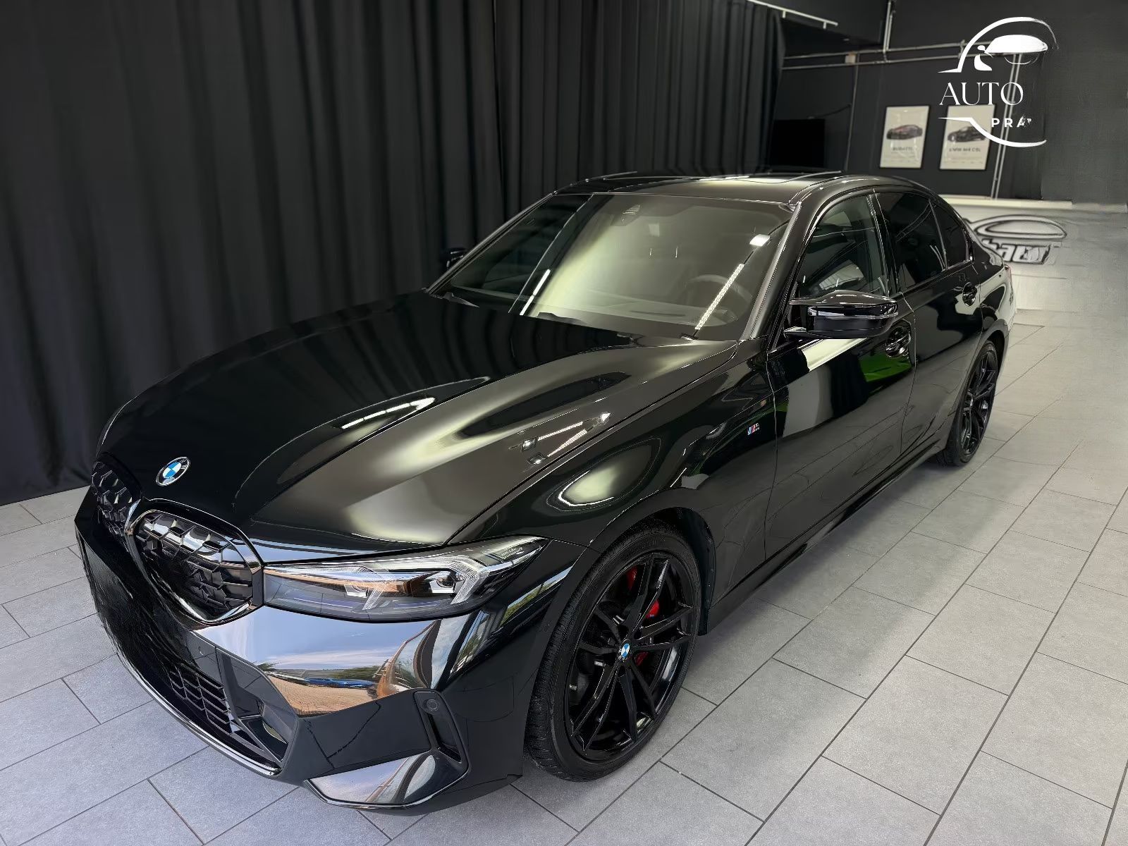 BMW Řada 3, M340i 275KW Limousine xDrive - fotka 2