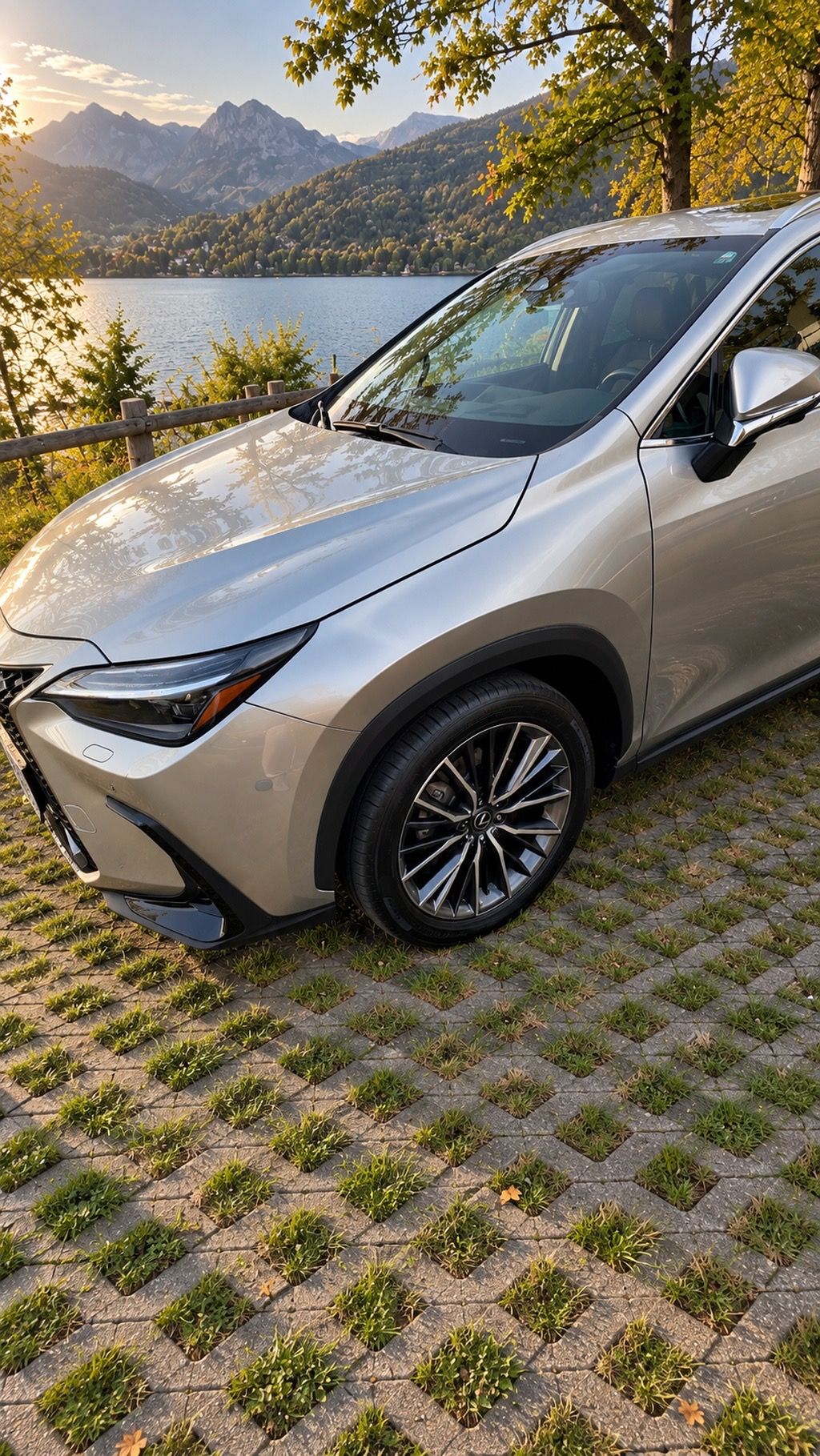 Lexus NX 450h+, Lexus NX 450h+ Plug-in Hybrid - fotka 4