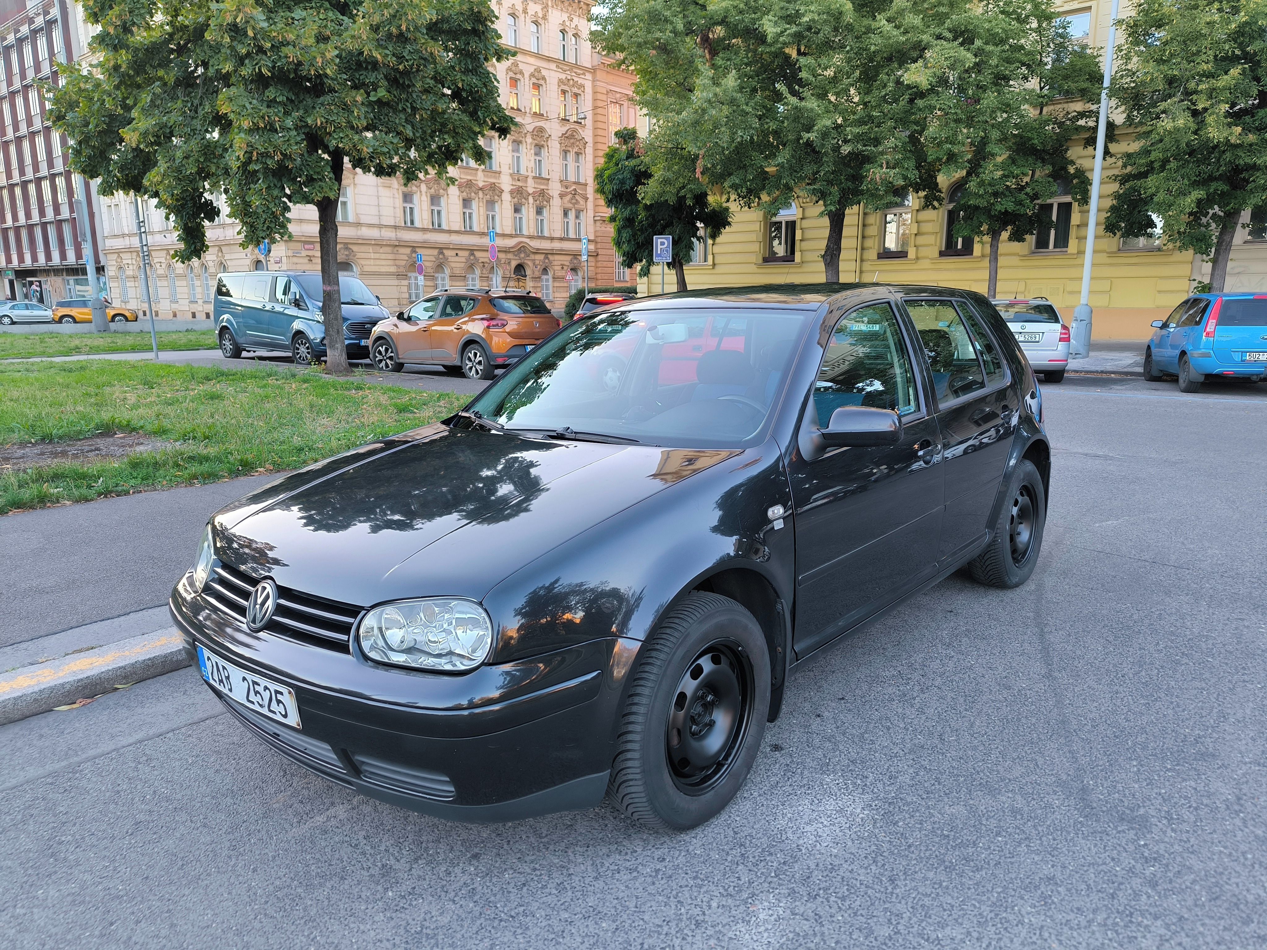 Volkswagen Golf, Volkswagen Golf IV 1.6 16V