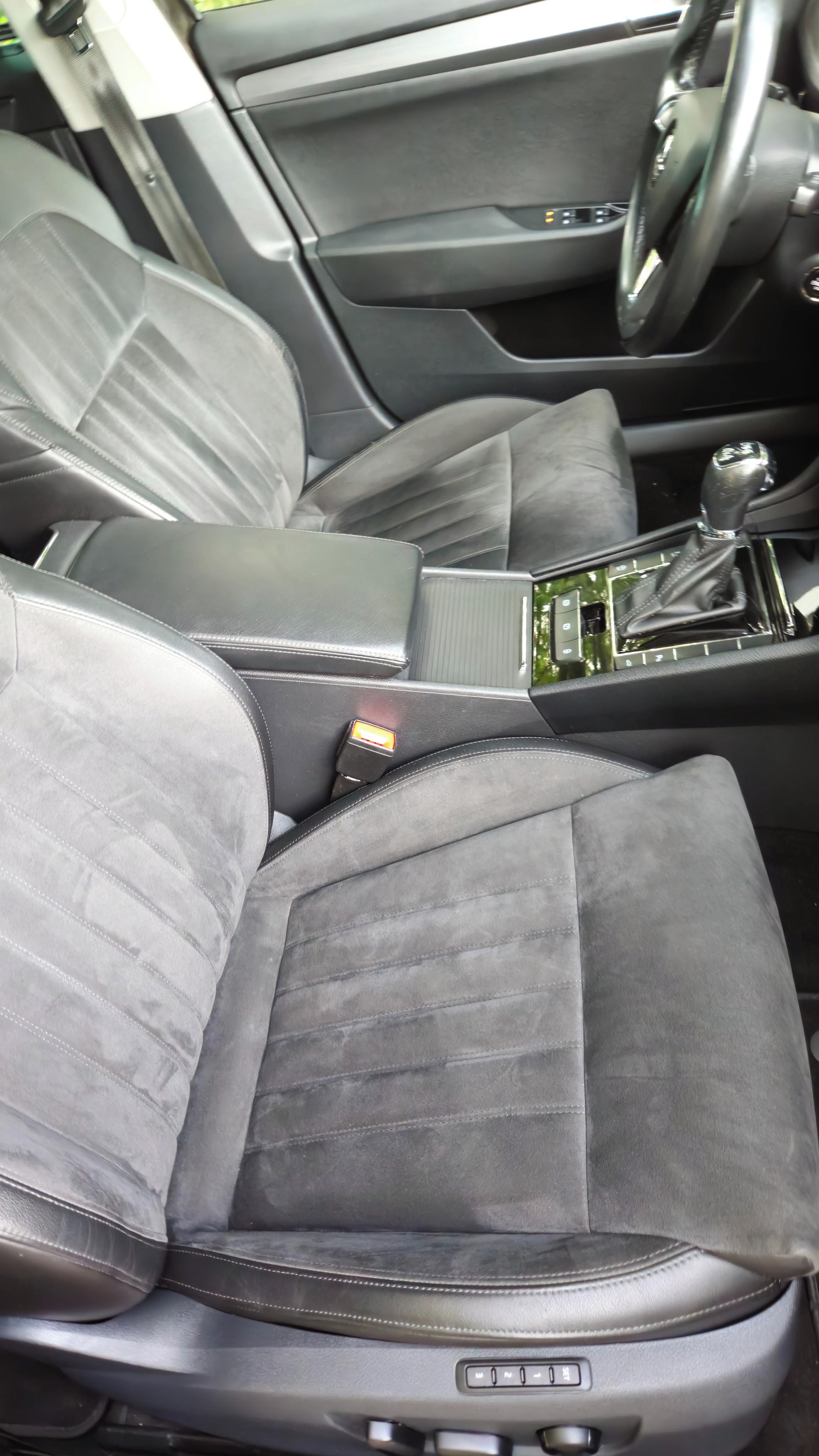 Škoda Superb, 2.0 TDI 140KW 4x4  Style - fotka 6