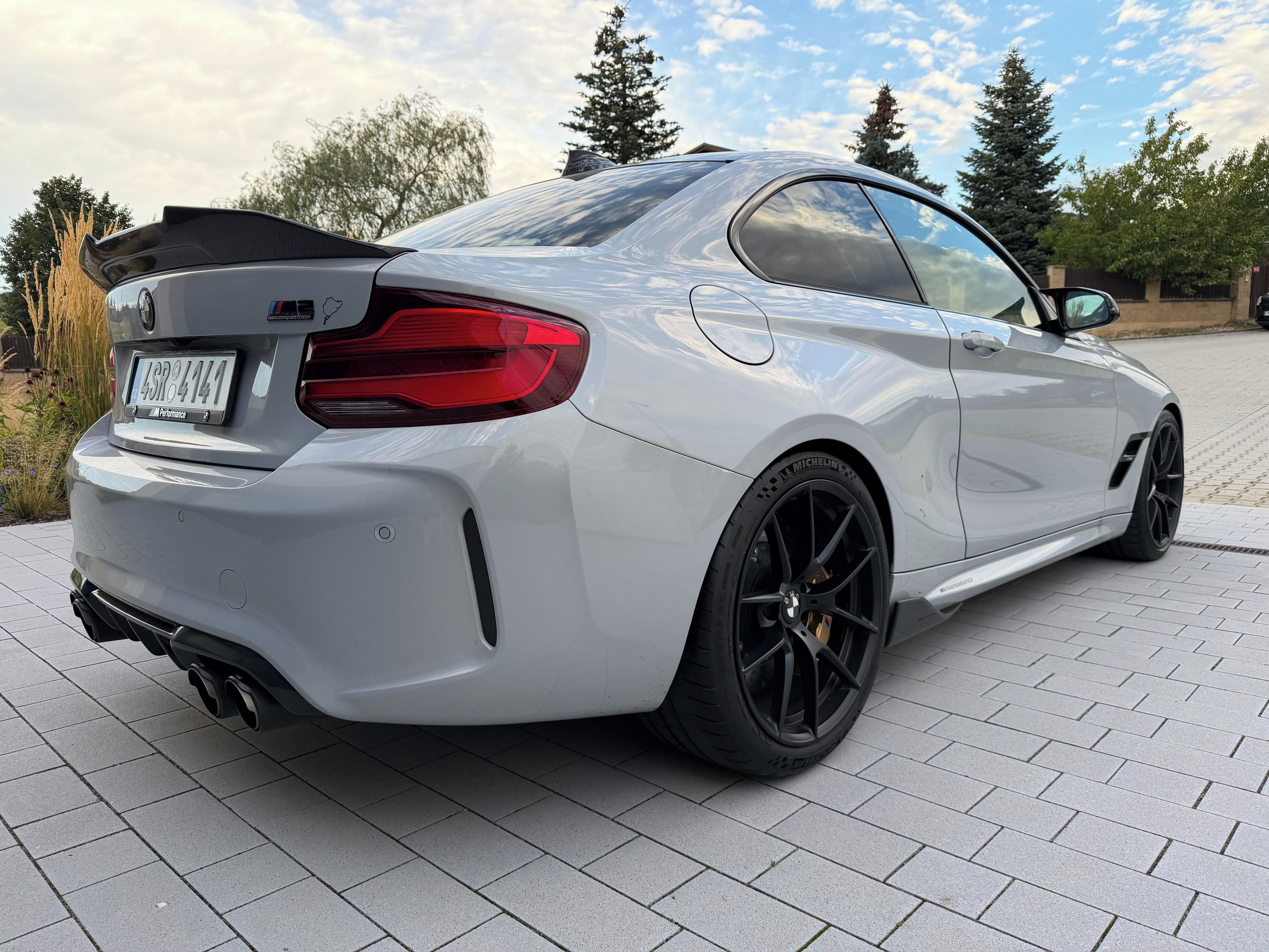 BMW M2, auto s emocí na víkend - fotka 6