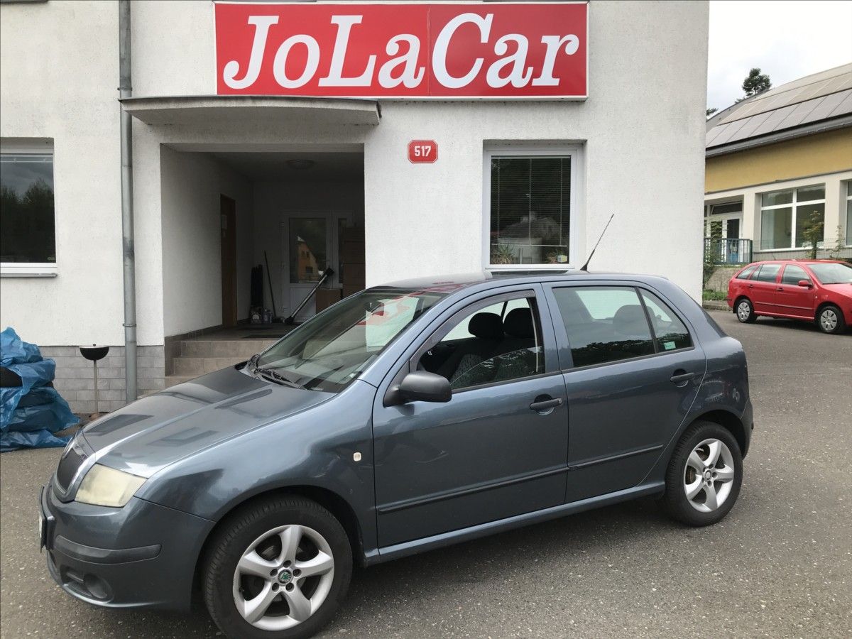 Škoda Fabia, 1,2 HTP 40kW - fotka 2