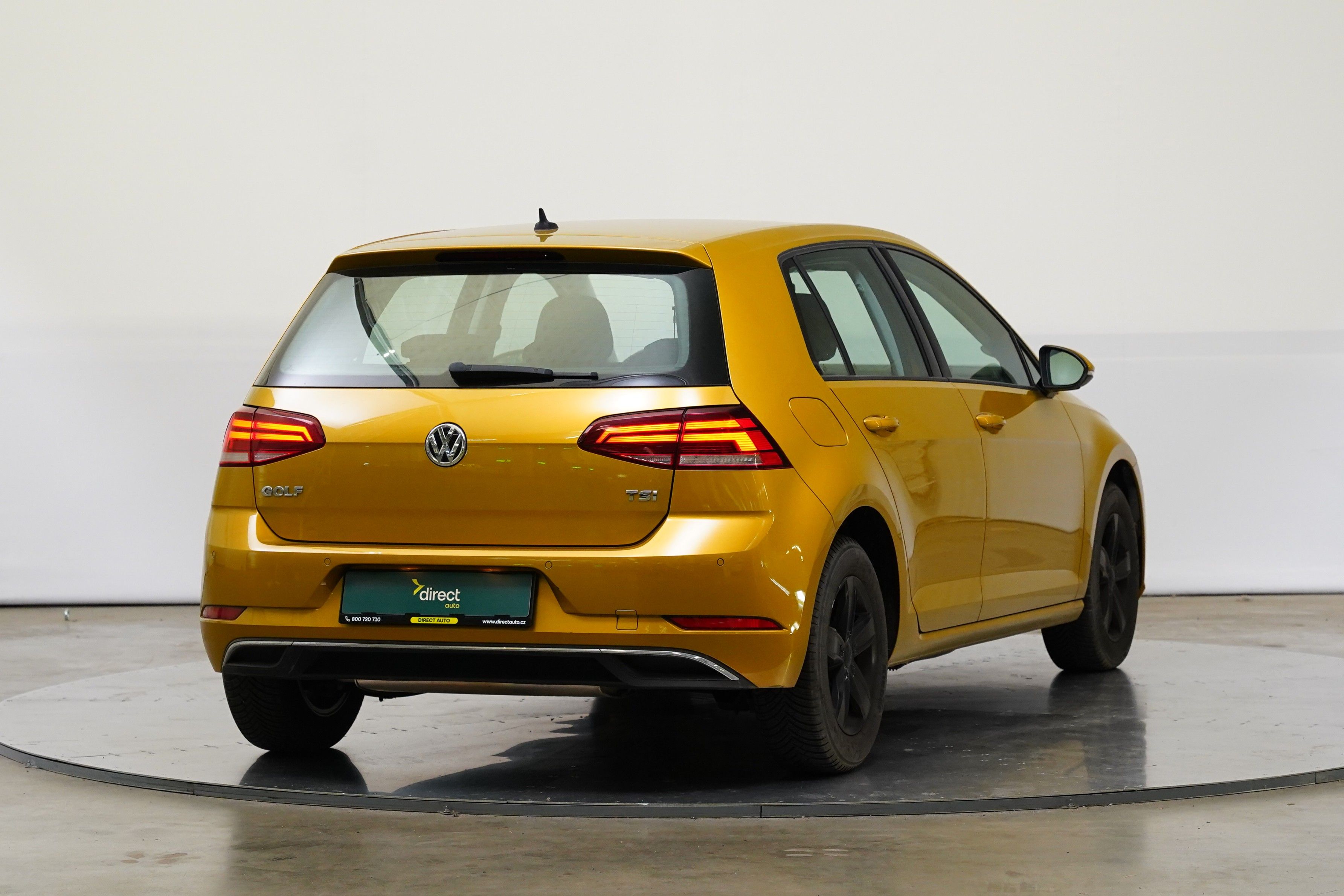Volkswagen Golf, 1.0 TSI 81 kW Comfortline - fotka 2