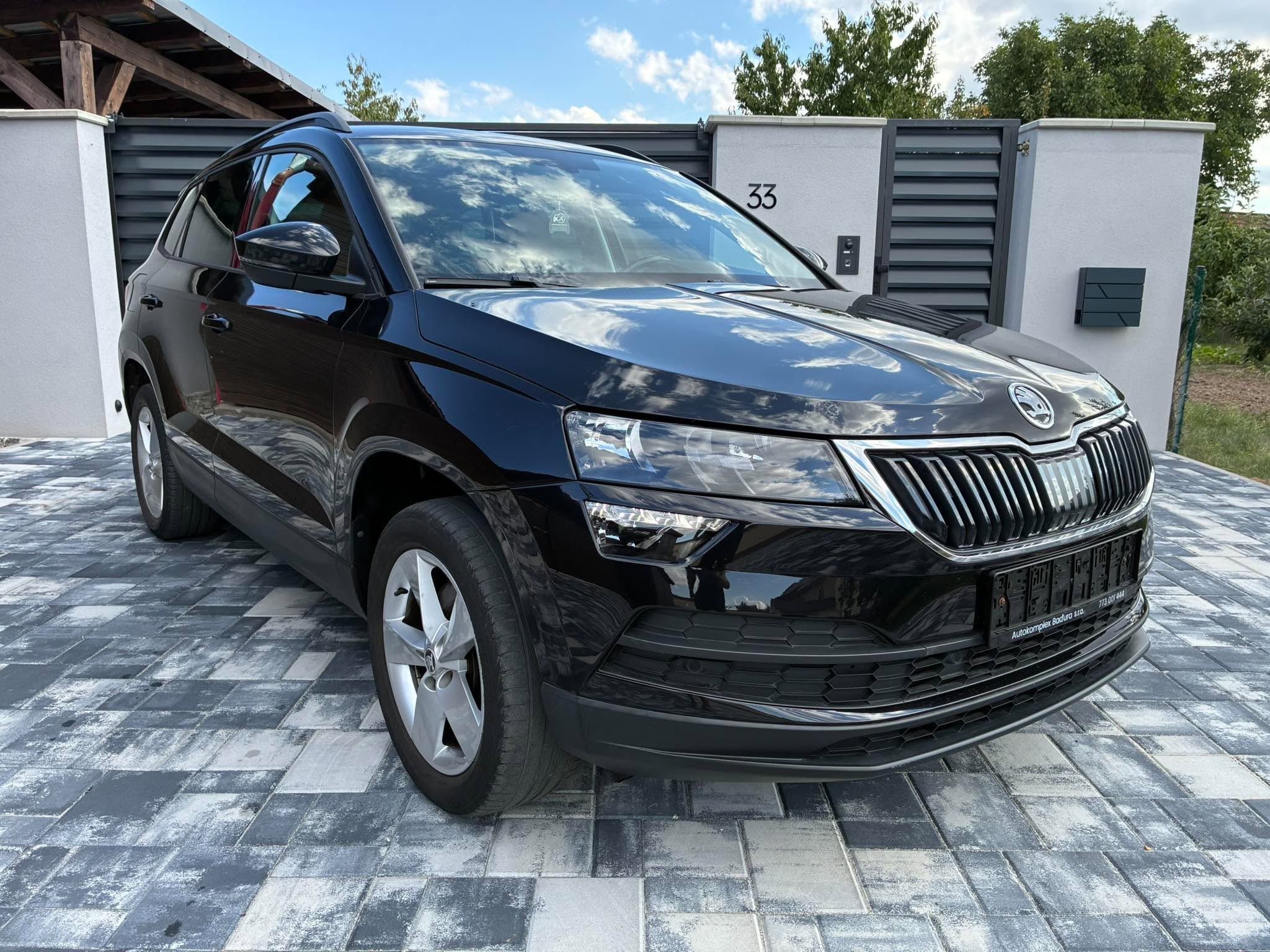 Škoda Karoq, 1.5 TSI 110kw DSG Kamera Tažné - fotka 3