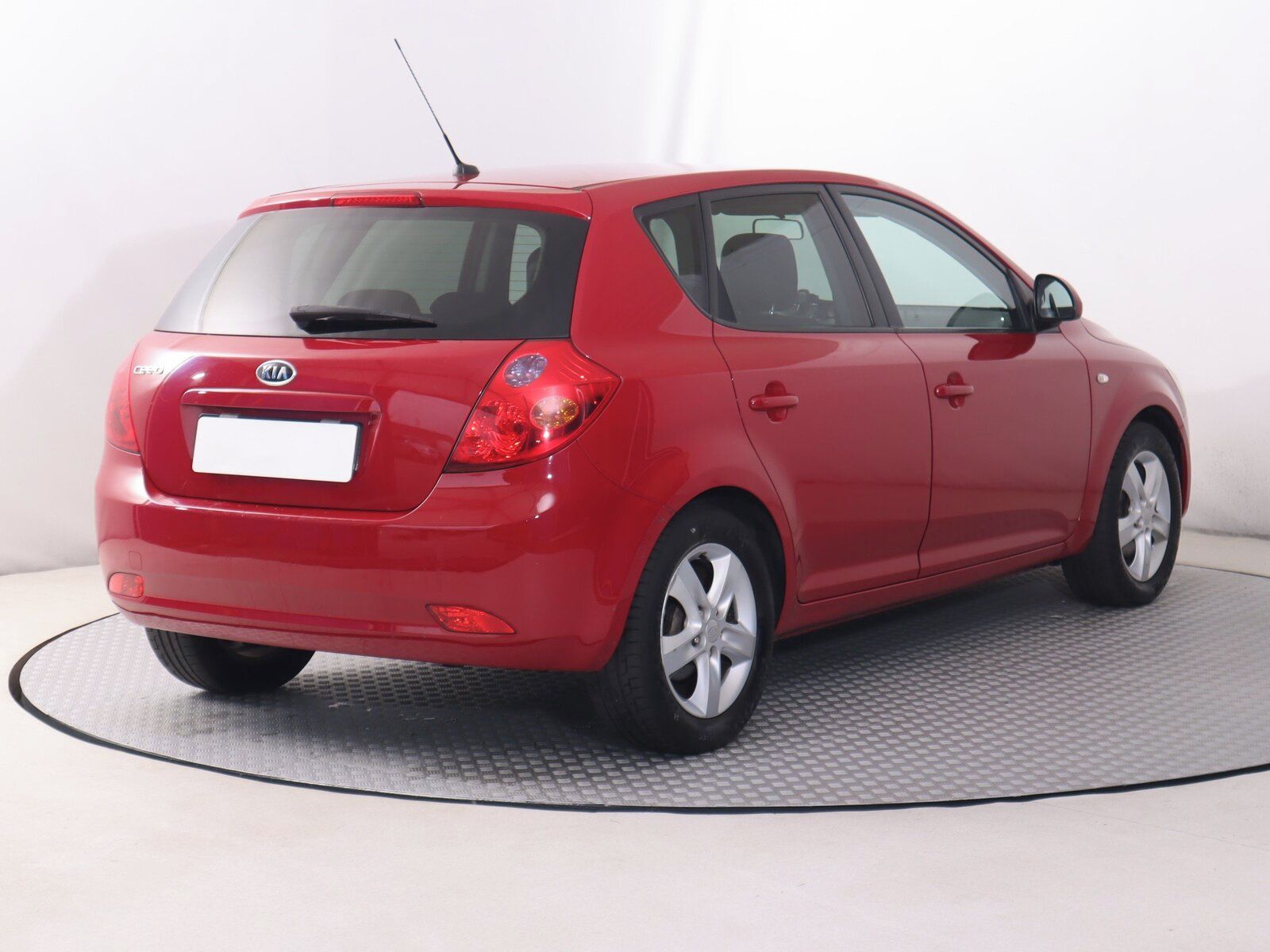 Kia Cee´d, 1.6 CVVT, Serv.kniha - fotka 5