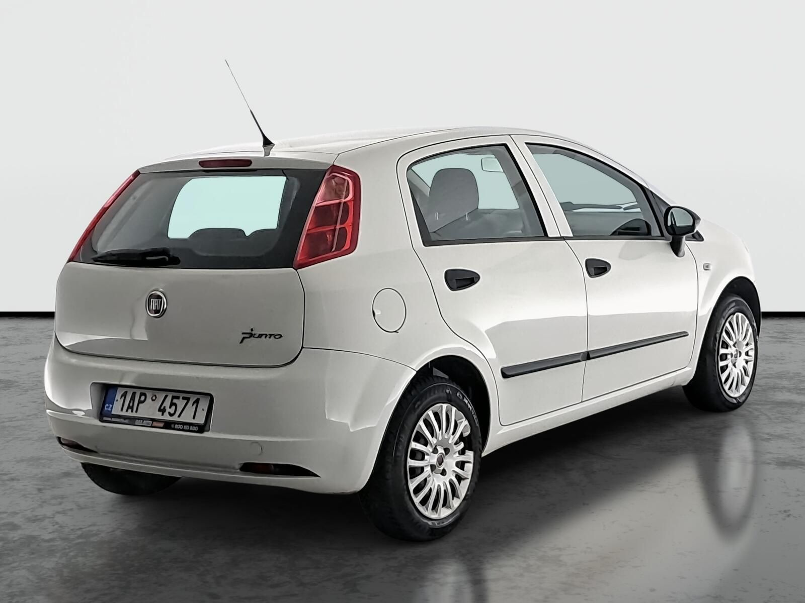 Fiat Punto, 1.2, ČR,1.maj, za skvělou cenu - fotka 5