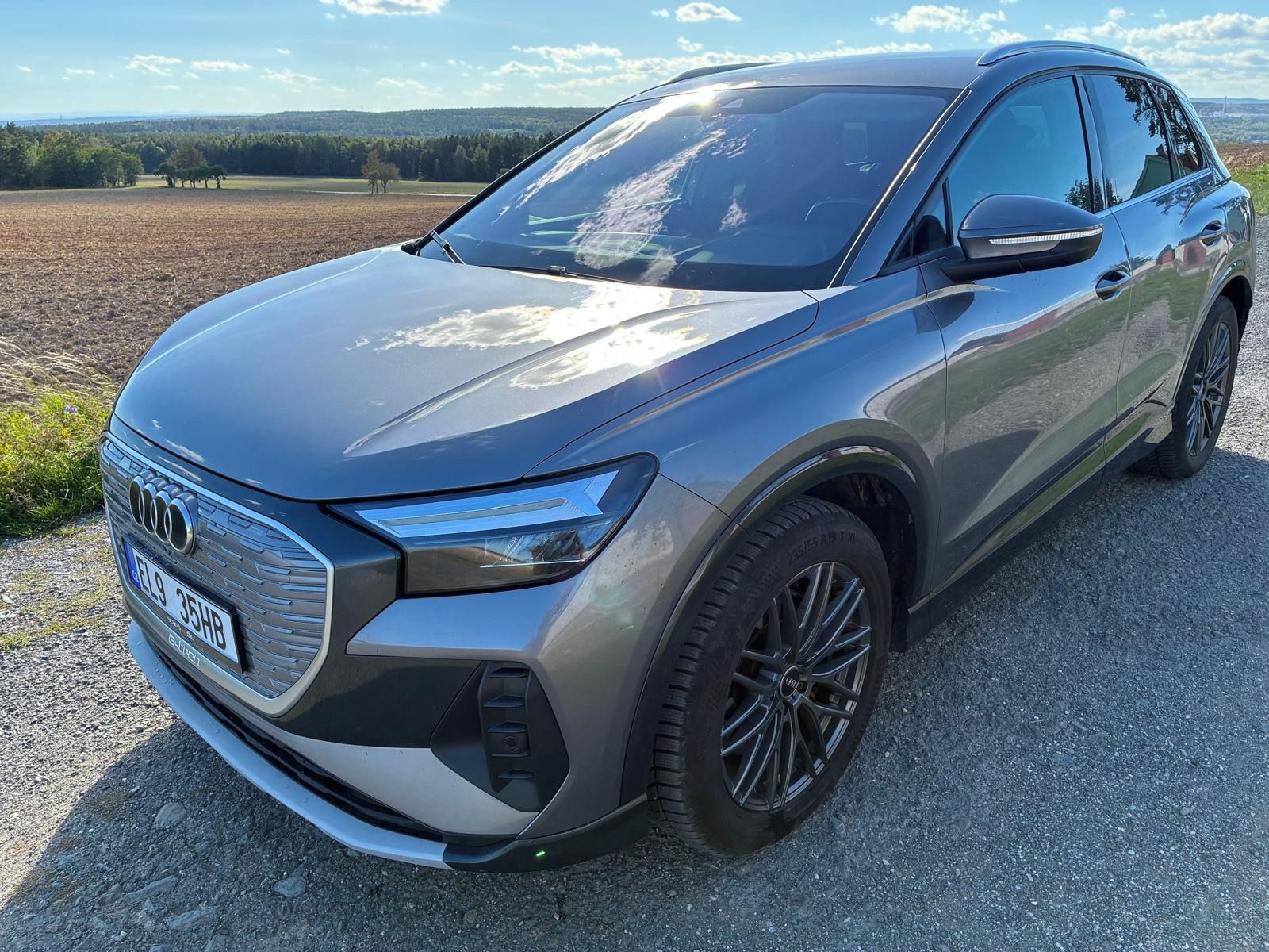 Audi Q4 e-tron, 40 dojezd 300km