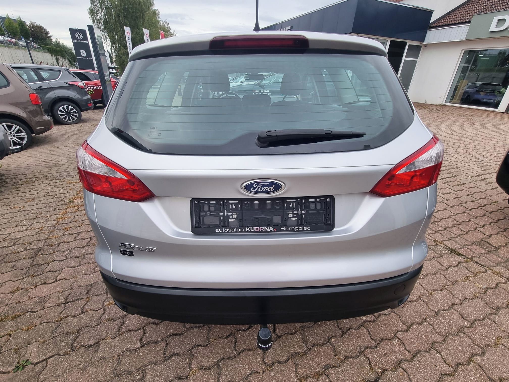 Ford Focus, 1.6 Ti-VCT vč. TZ - fotka 5