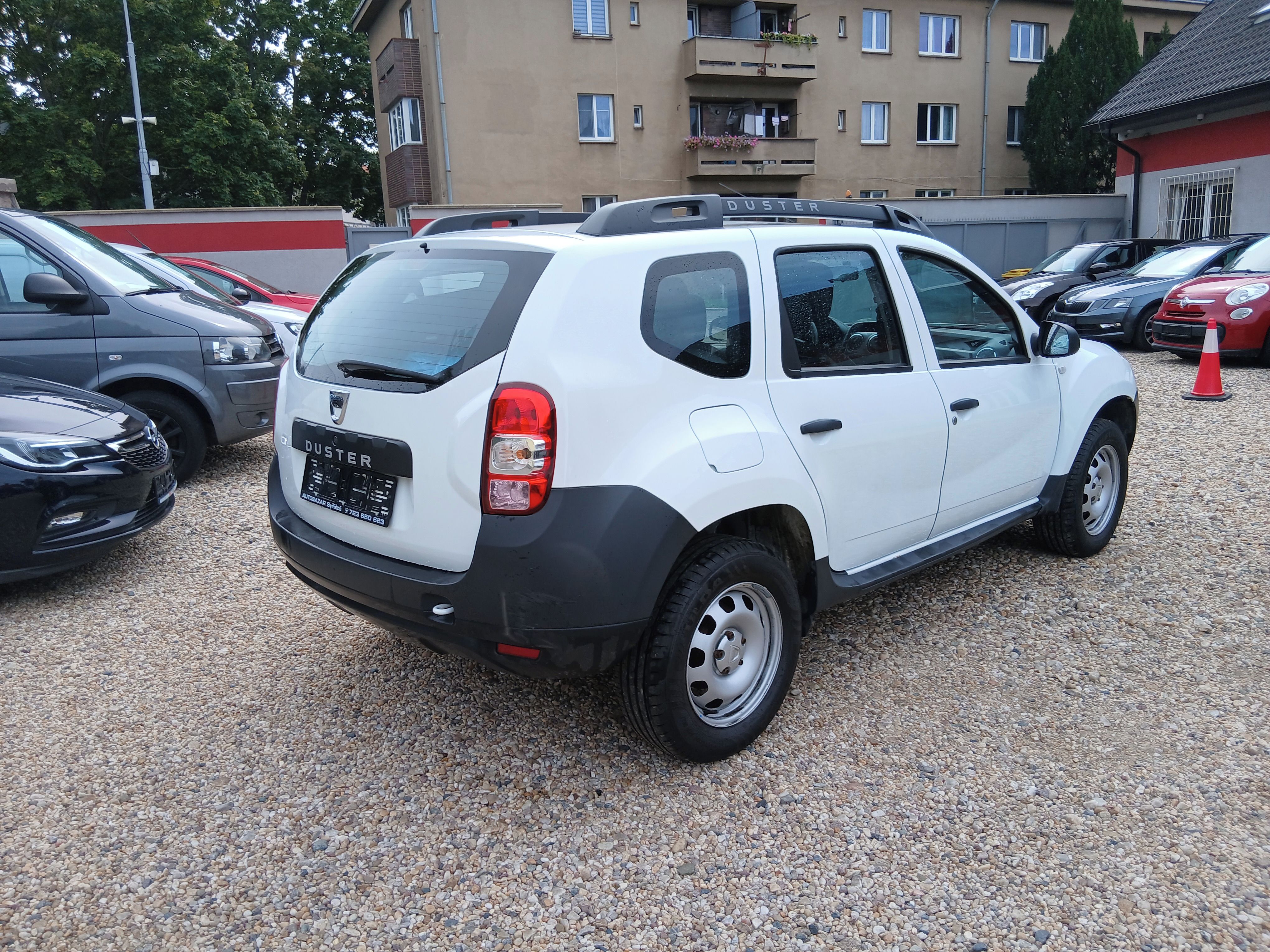 Dacia Duster, 1.6i 16V 84KW Klima+ Zim.kola - fotka 5