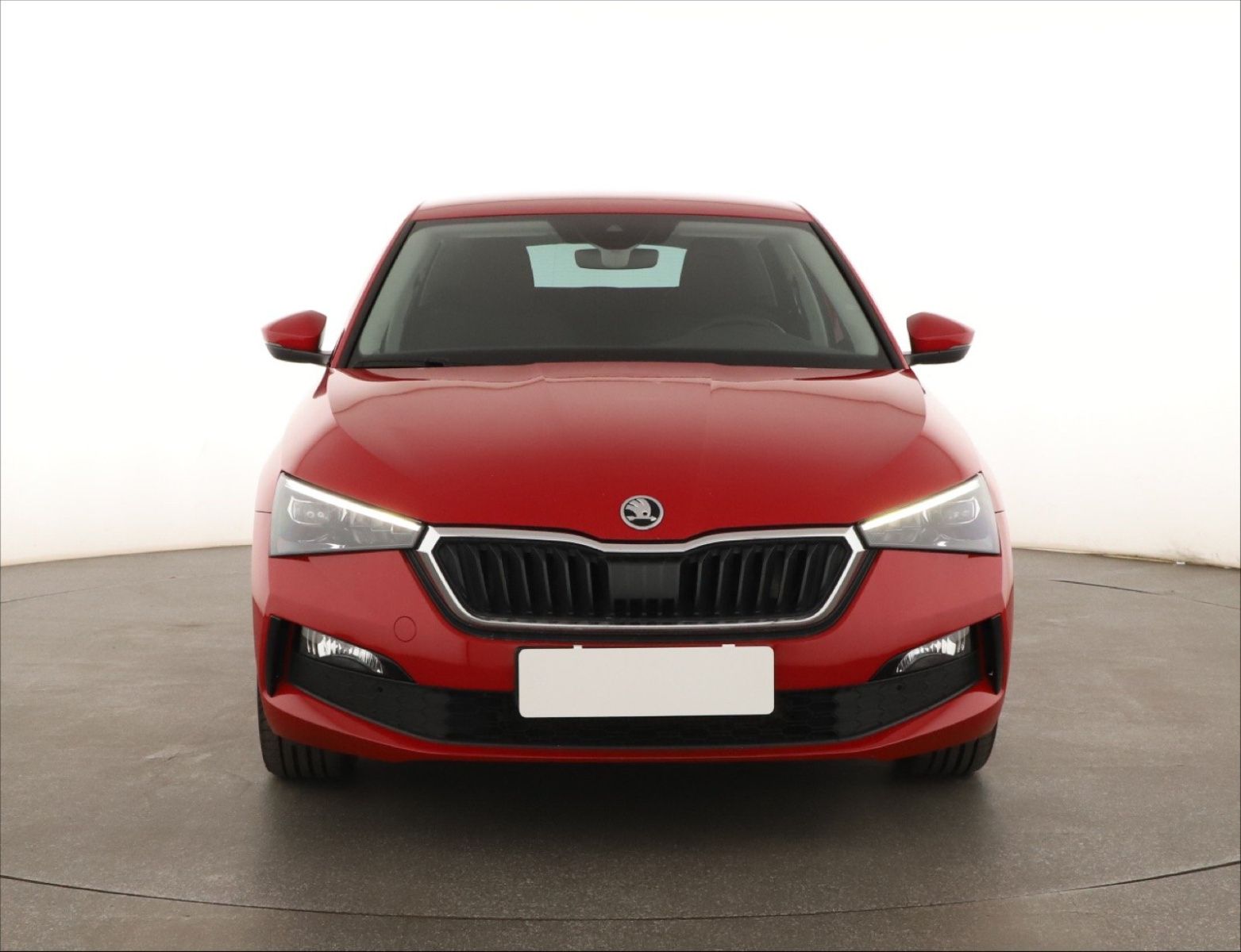 Škoda Scala, 1.5 TSI, ČR,1.maj - fotka 2
