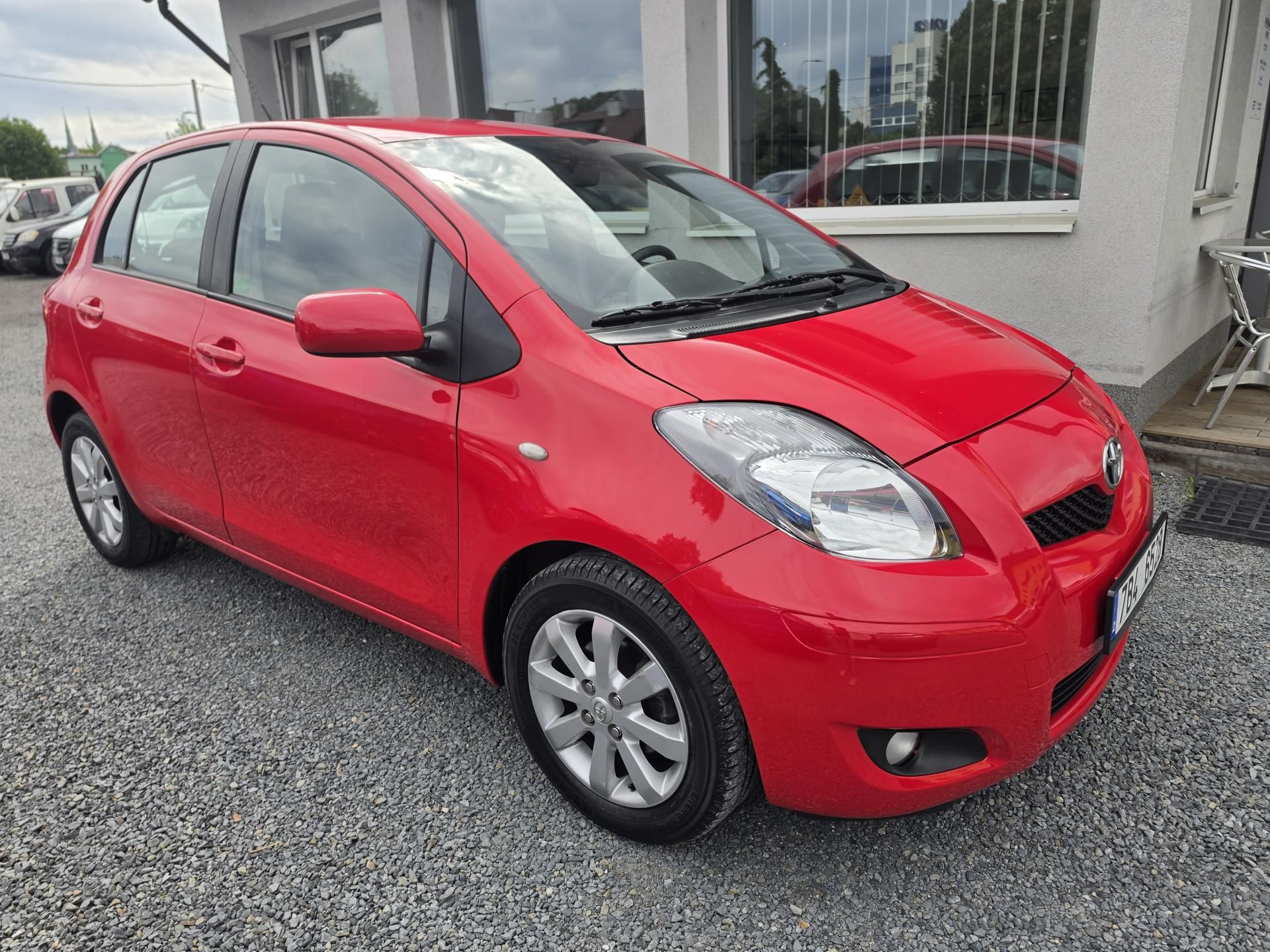 Toyota Yaris, 1.0 VVTI Klimatizace