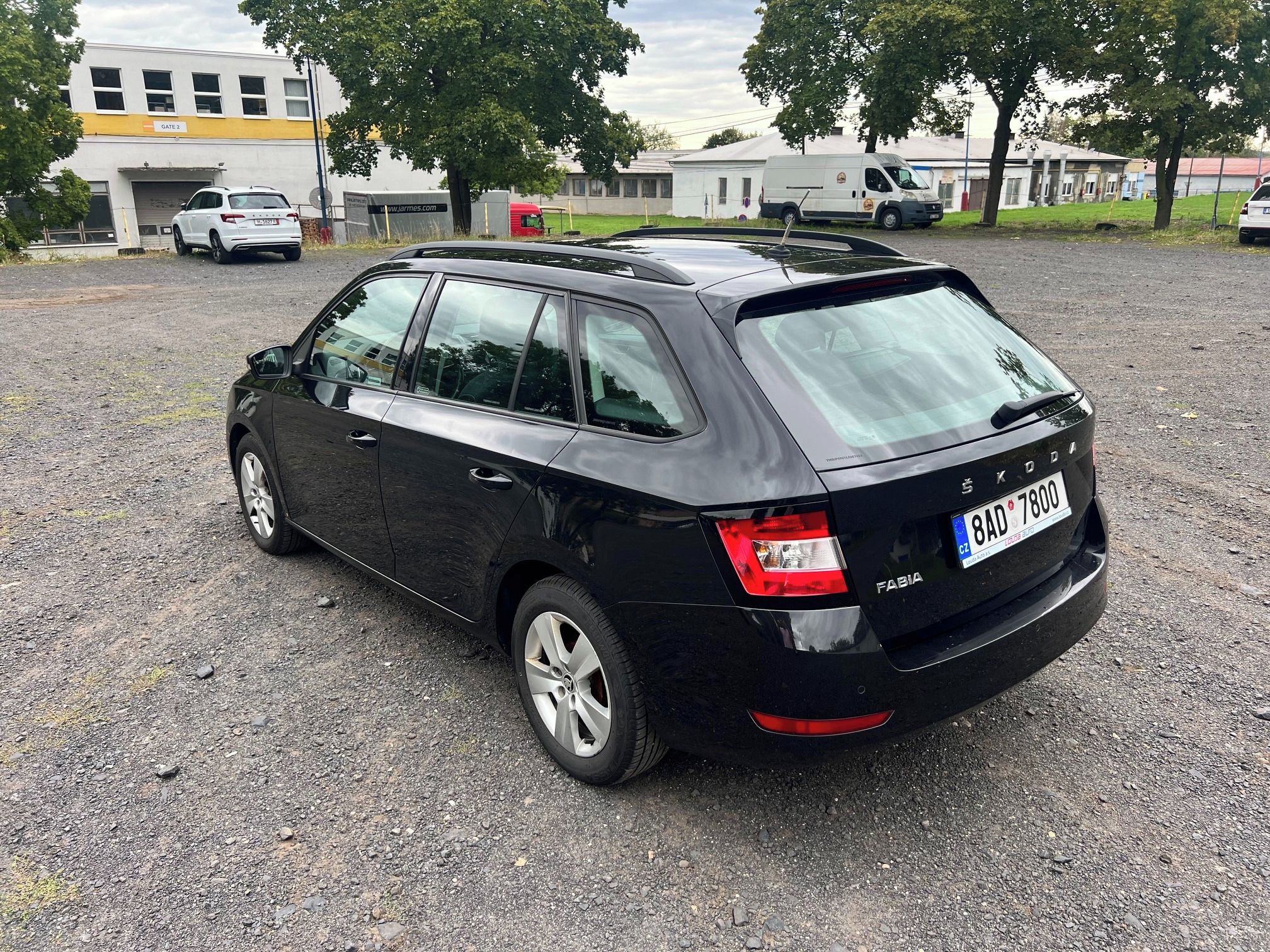 Škoda Fabia, Škoda Fabia 1,0TSI, 96tkm, rv - fotka 5