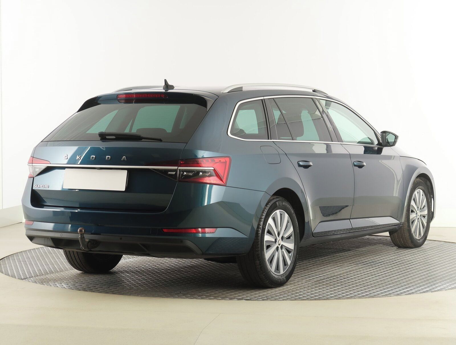 Škoda Superb, 2.0 TDI, Style, Automat - fotka 5