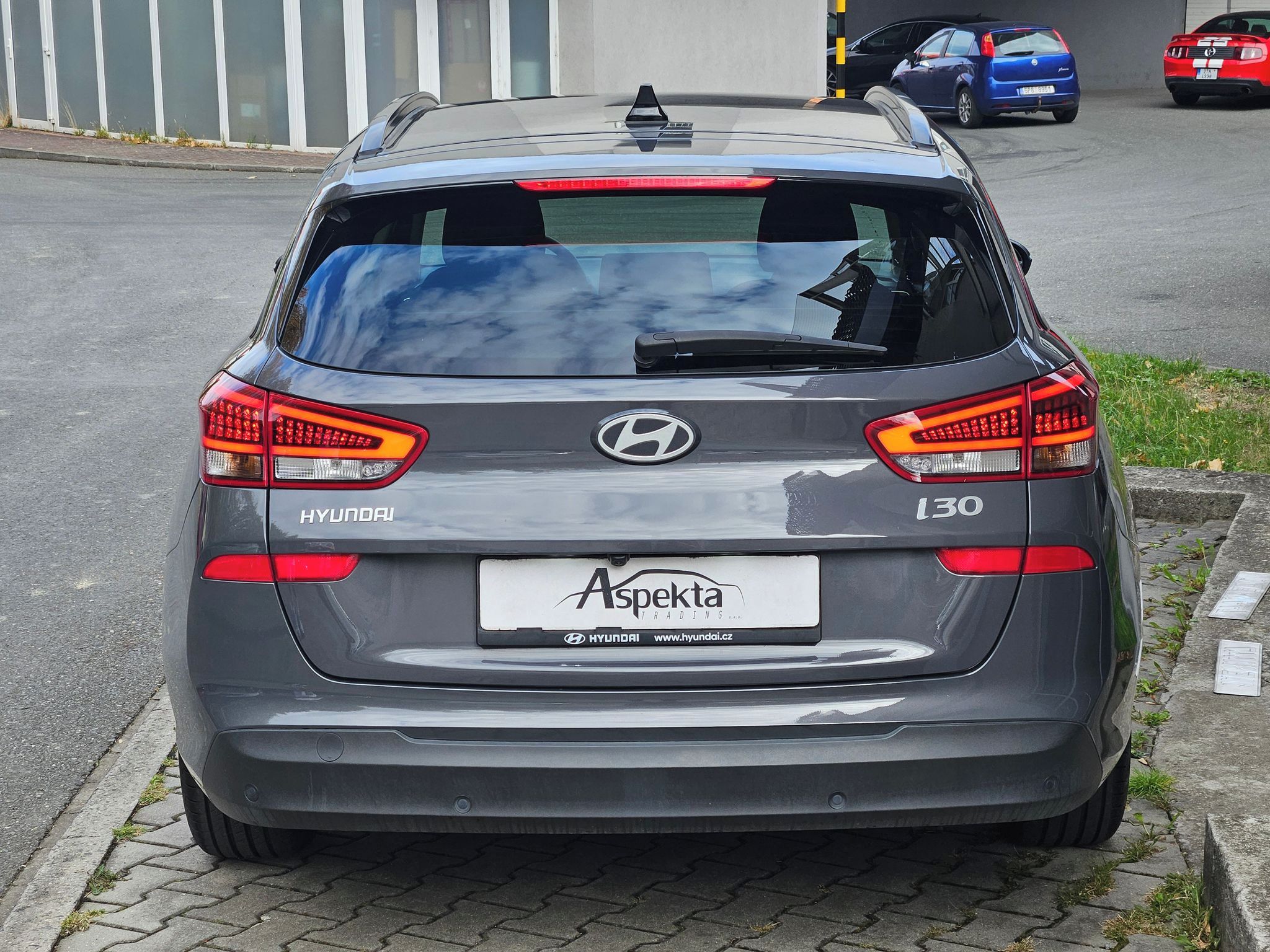 Hyundai i30, 1,0 T-GDi 73kW, Smart Climate - fotka 4