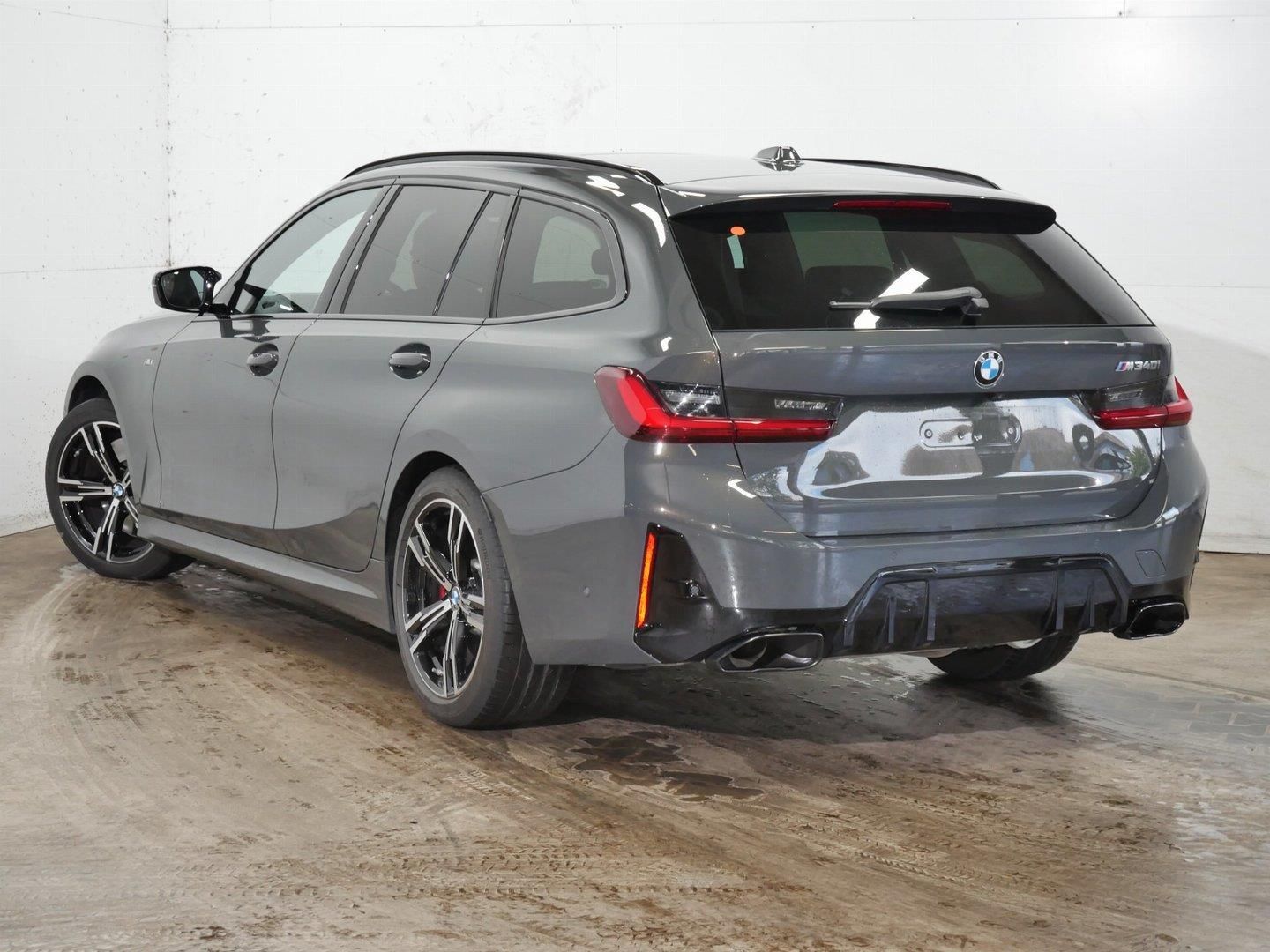 BMW Řada 3, M340i xDrive Touring M PRO - fotka 3