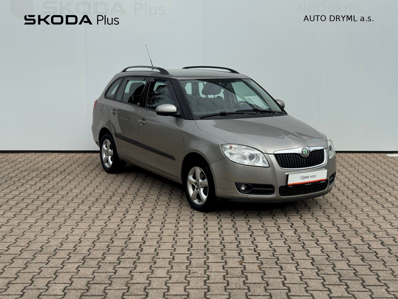Škoda Fabia, Elegance Edition Combi 1.4 MPI - fotka 6