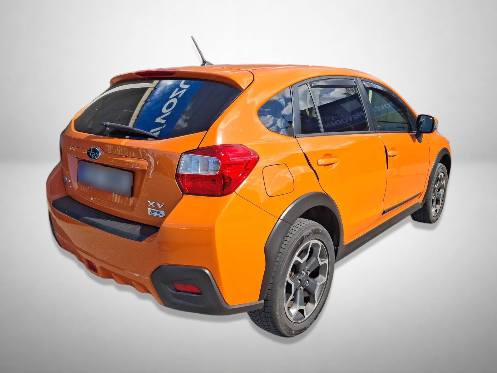 Subaru XV, 2.0D, 4X4, Automatická klima - fotka 2