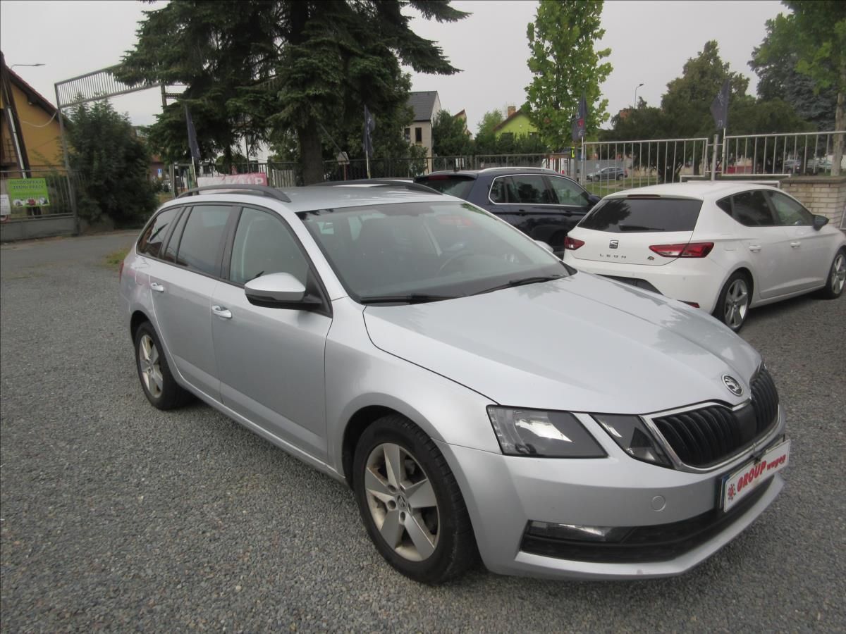 Škoda Octavia, 1,6 TDI DSG 85 kW - fotka 2