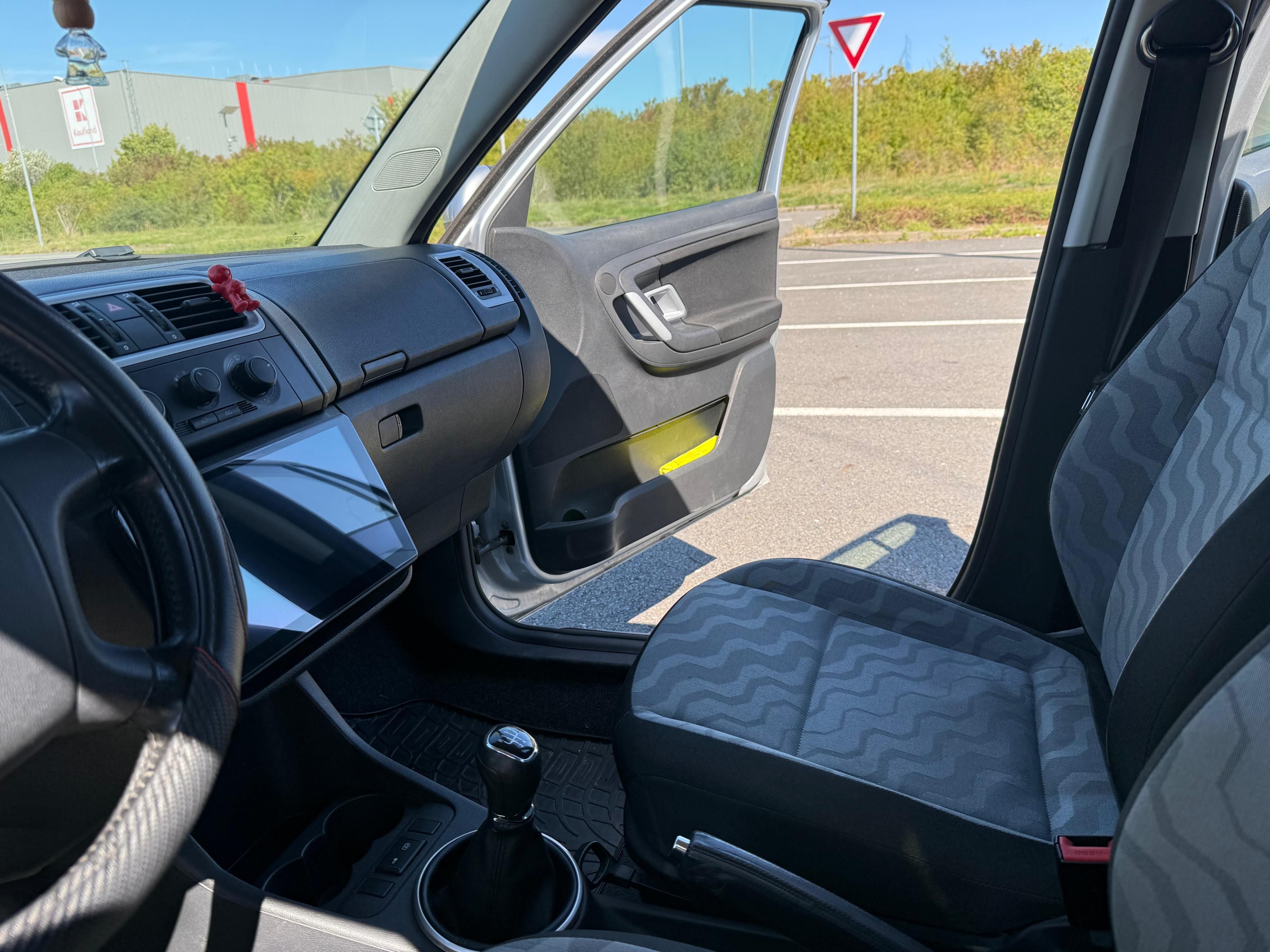 Škoda Fabia, Škoda Fabia 2, 1.2 HTP 51kW – - fotka 6