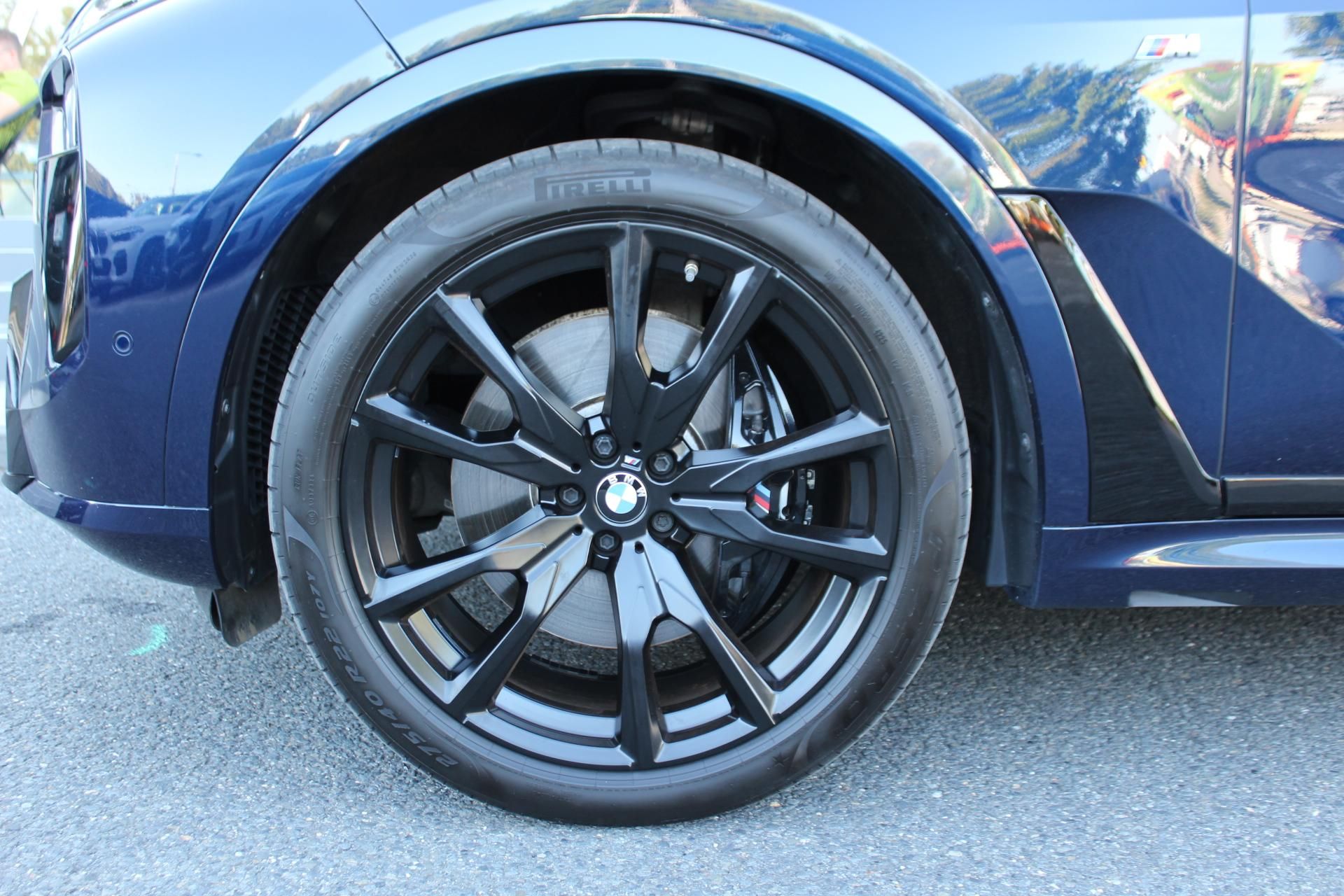 BMW X7, X7 xDrive40d - fotka 6