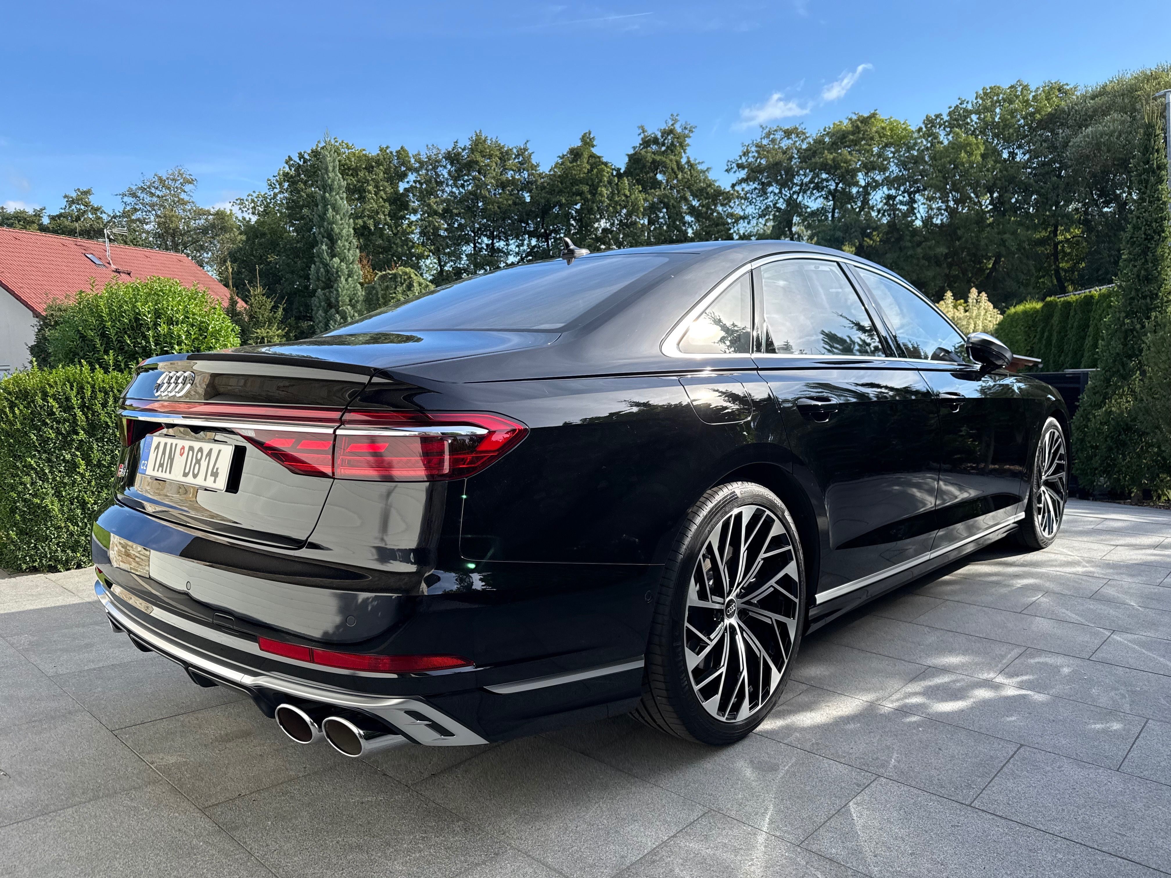 Audi S8, První majitel/Možná výměna - fotka 5